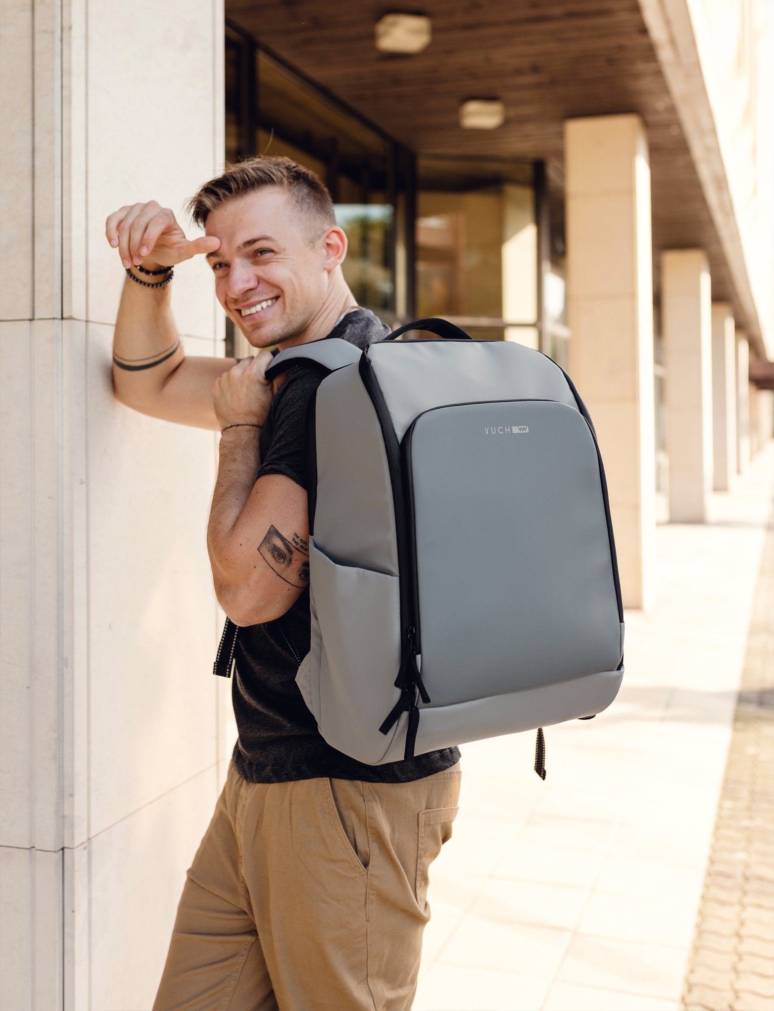 VUCH Dain Grey city backpack