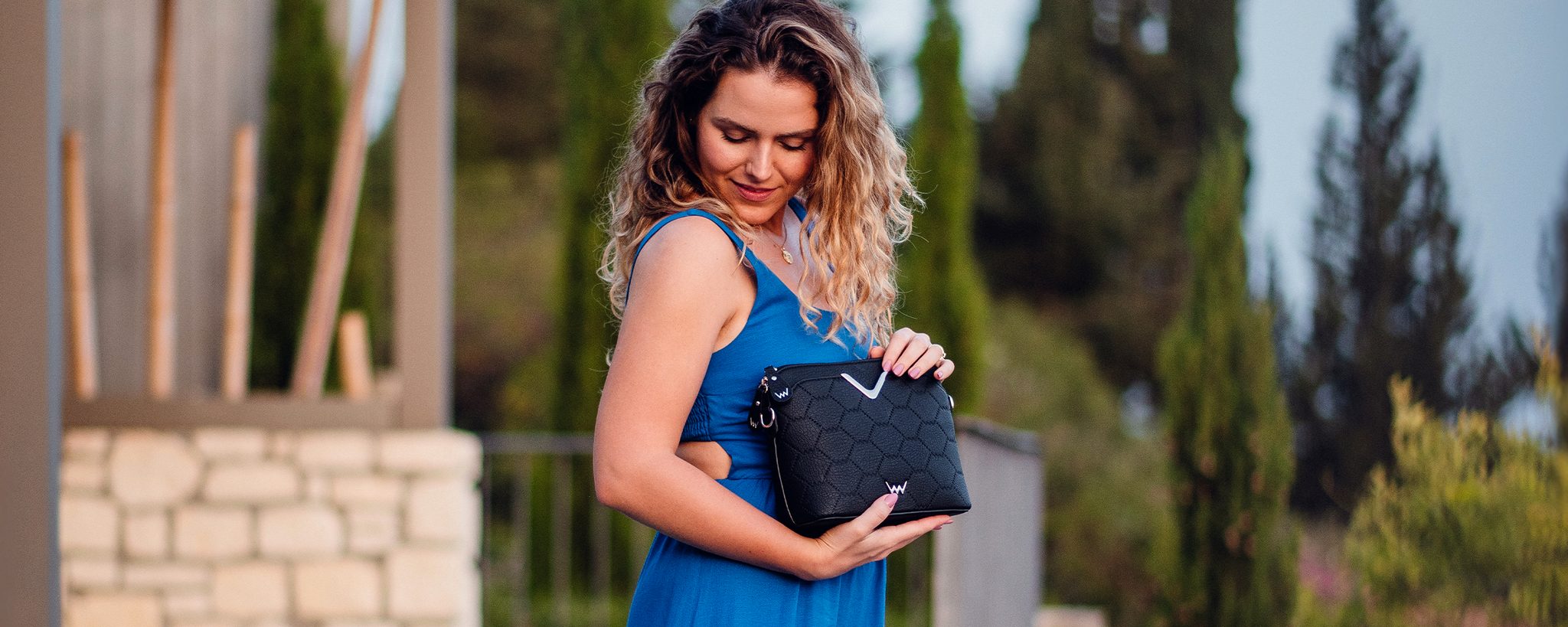 Poseta dama, VUCH Perry