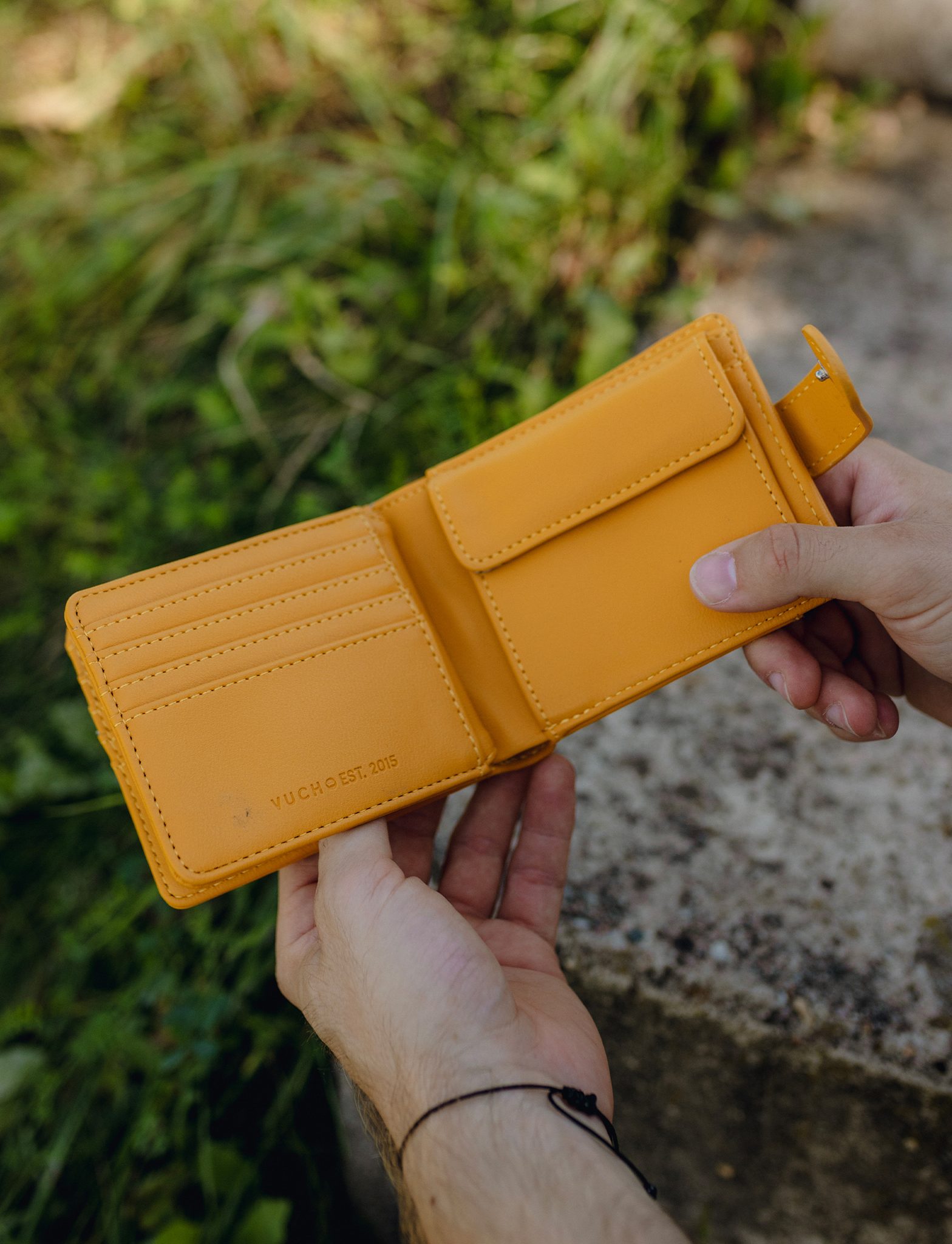 VUCH Aris Mustard Wallet
