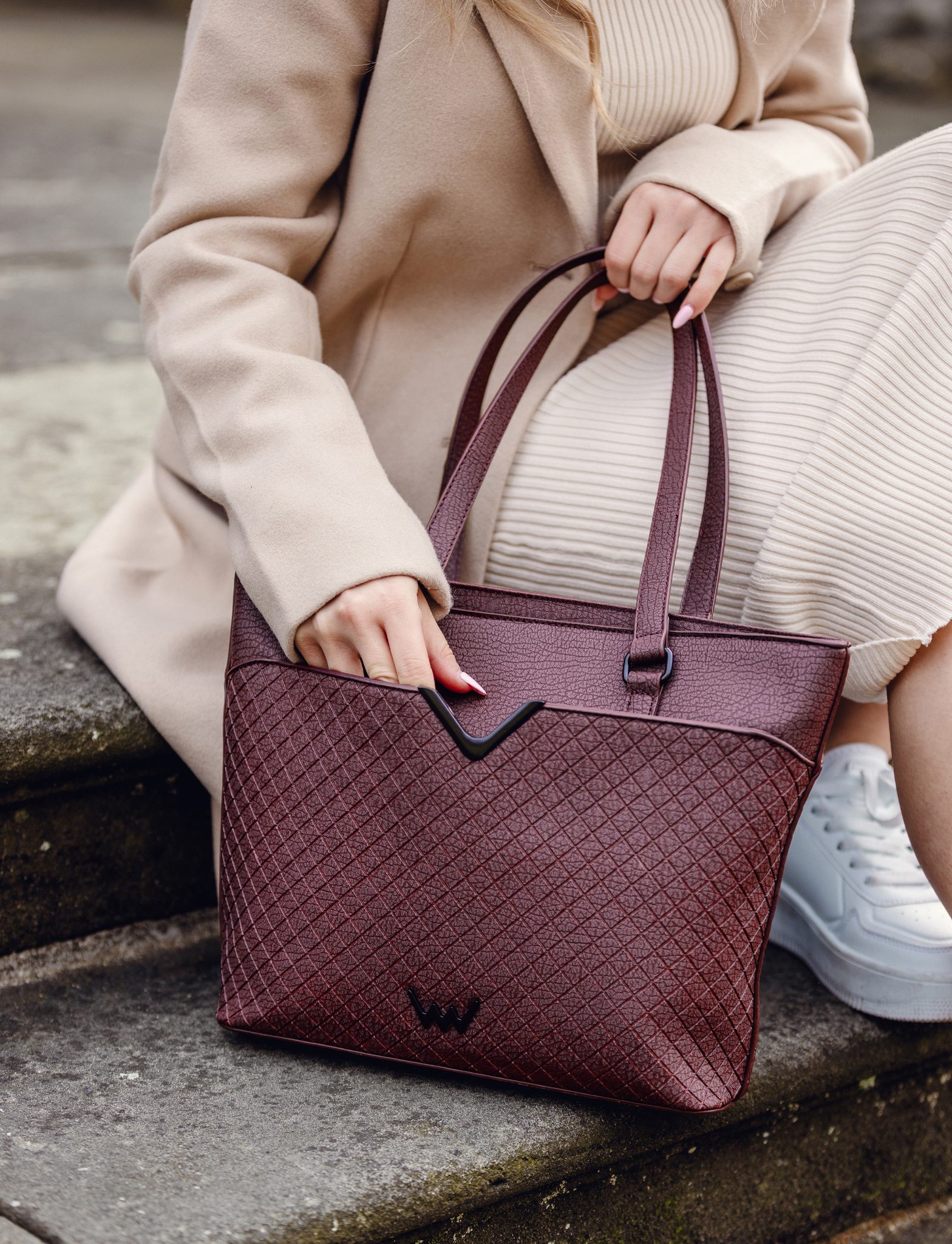 Genti pentru femei Vuch - bordo