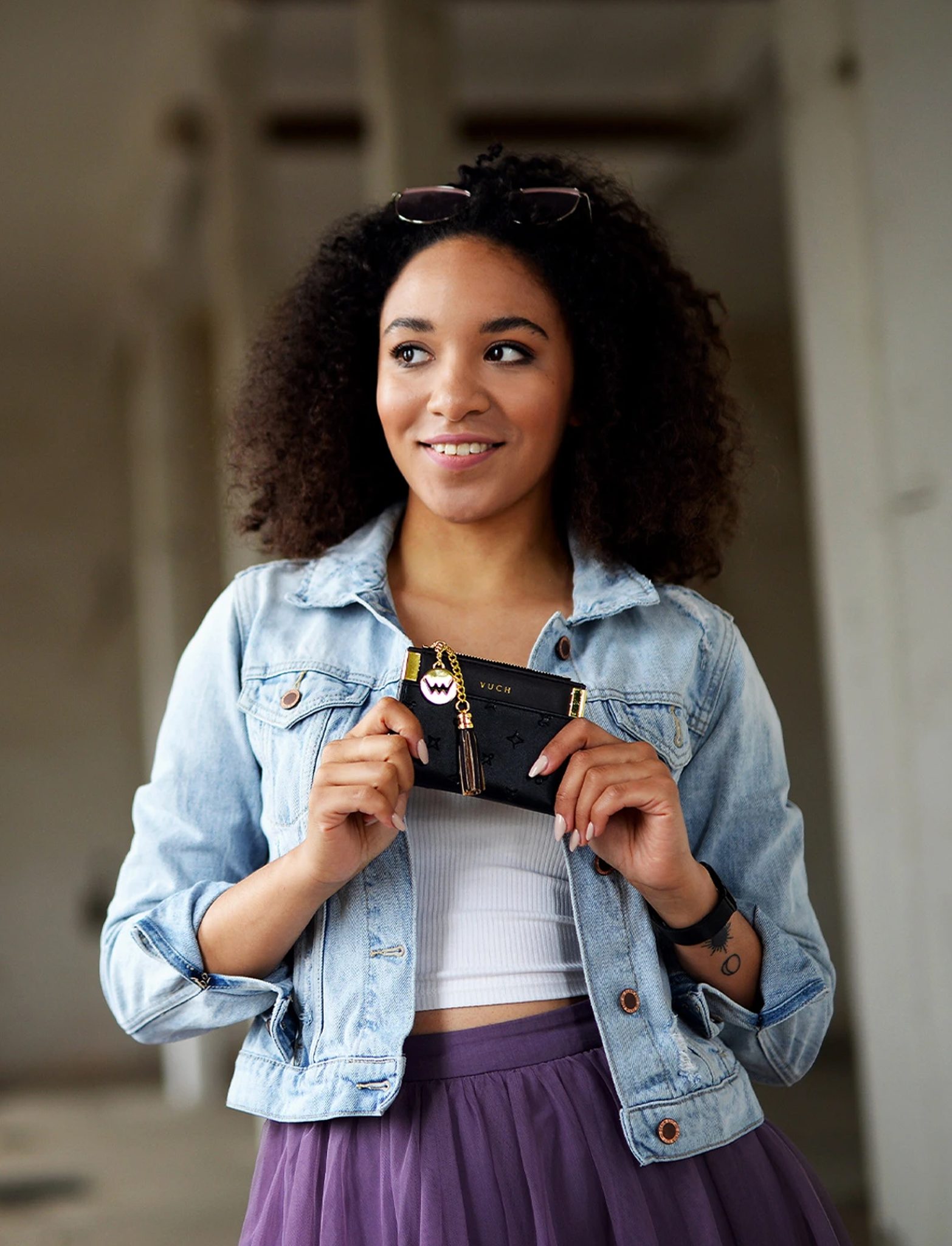 Portofel dama, VUCH Shuri