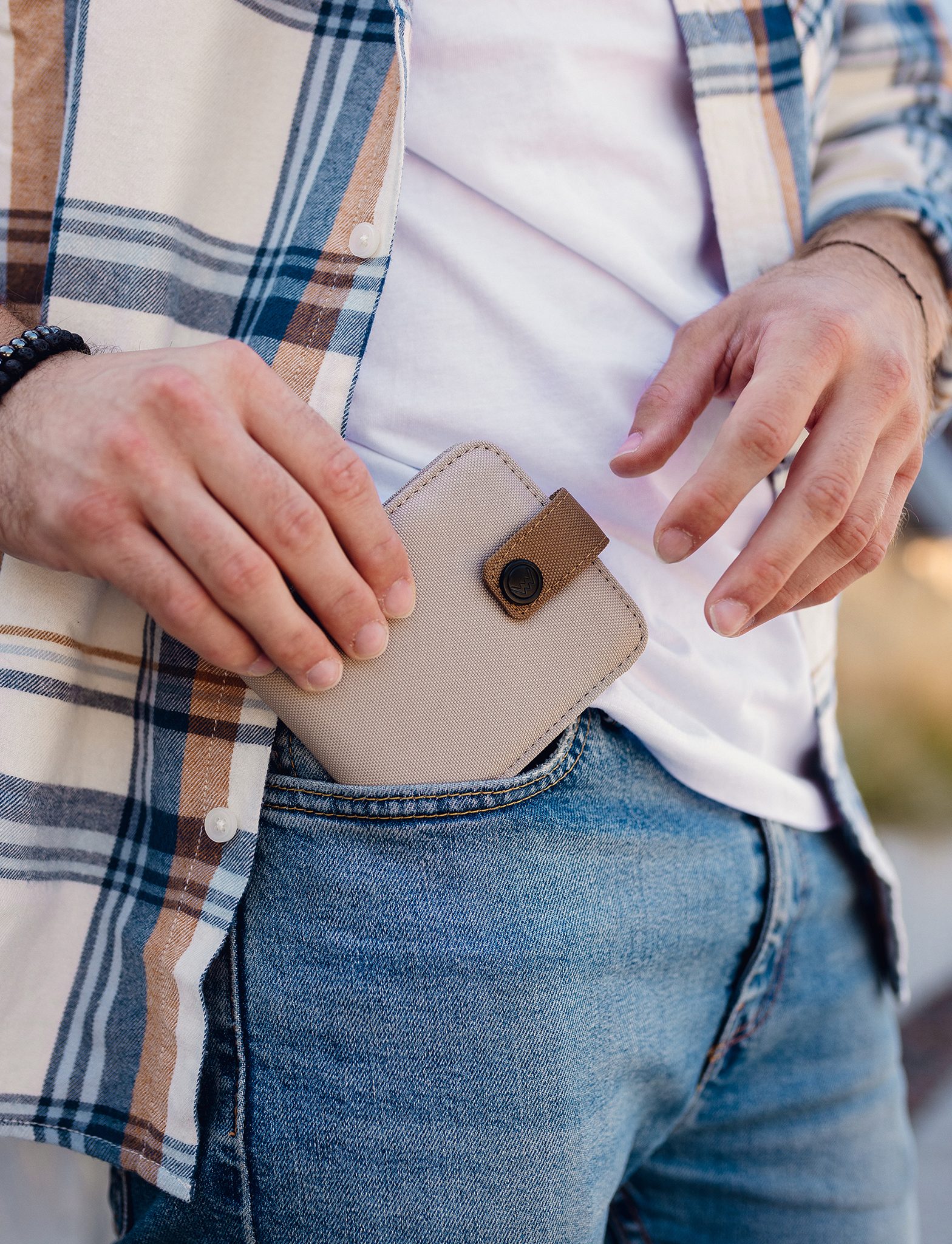 VUCH Neil Dusty Beige Wallet