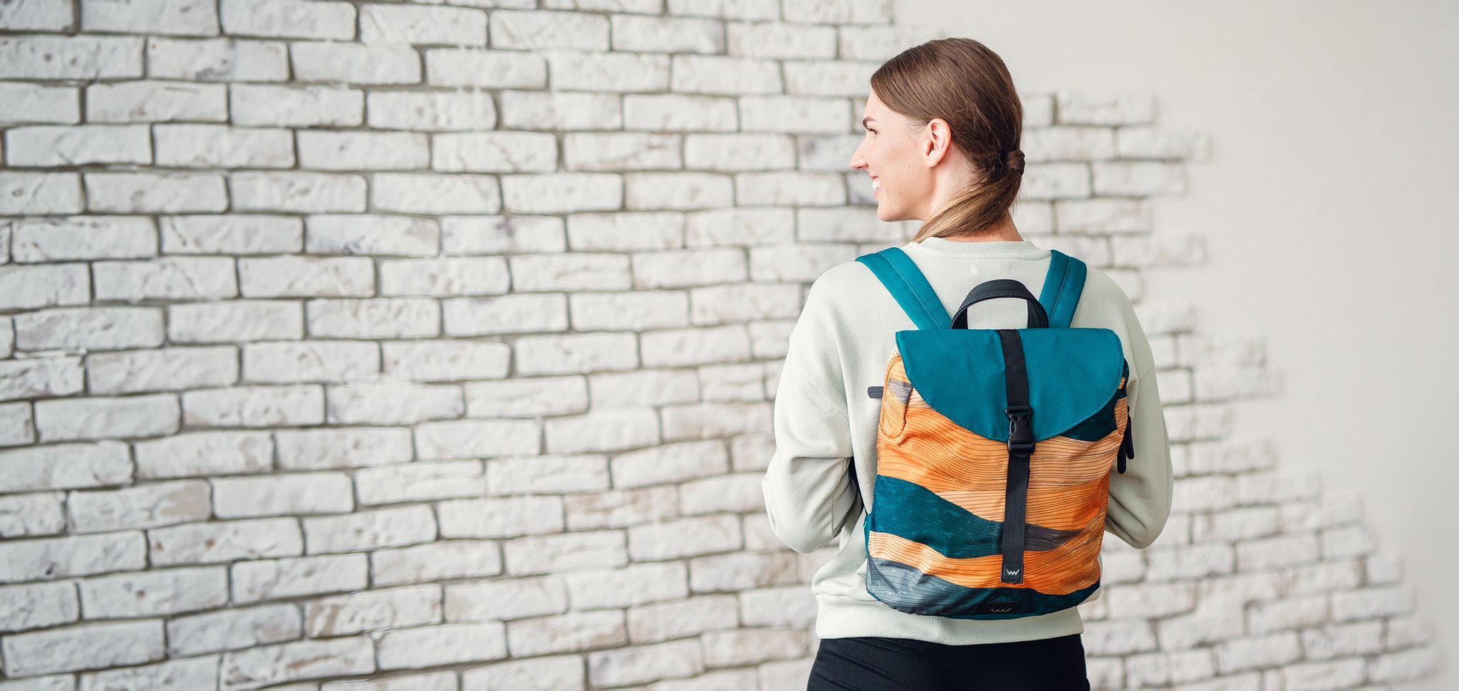 VUCH Corbin Waves Green city backpack