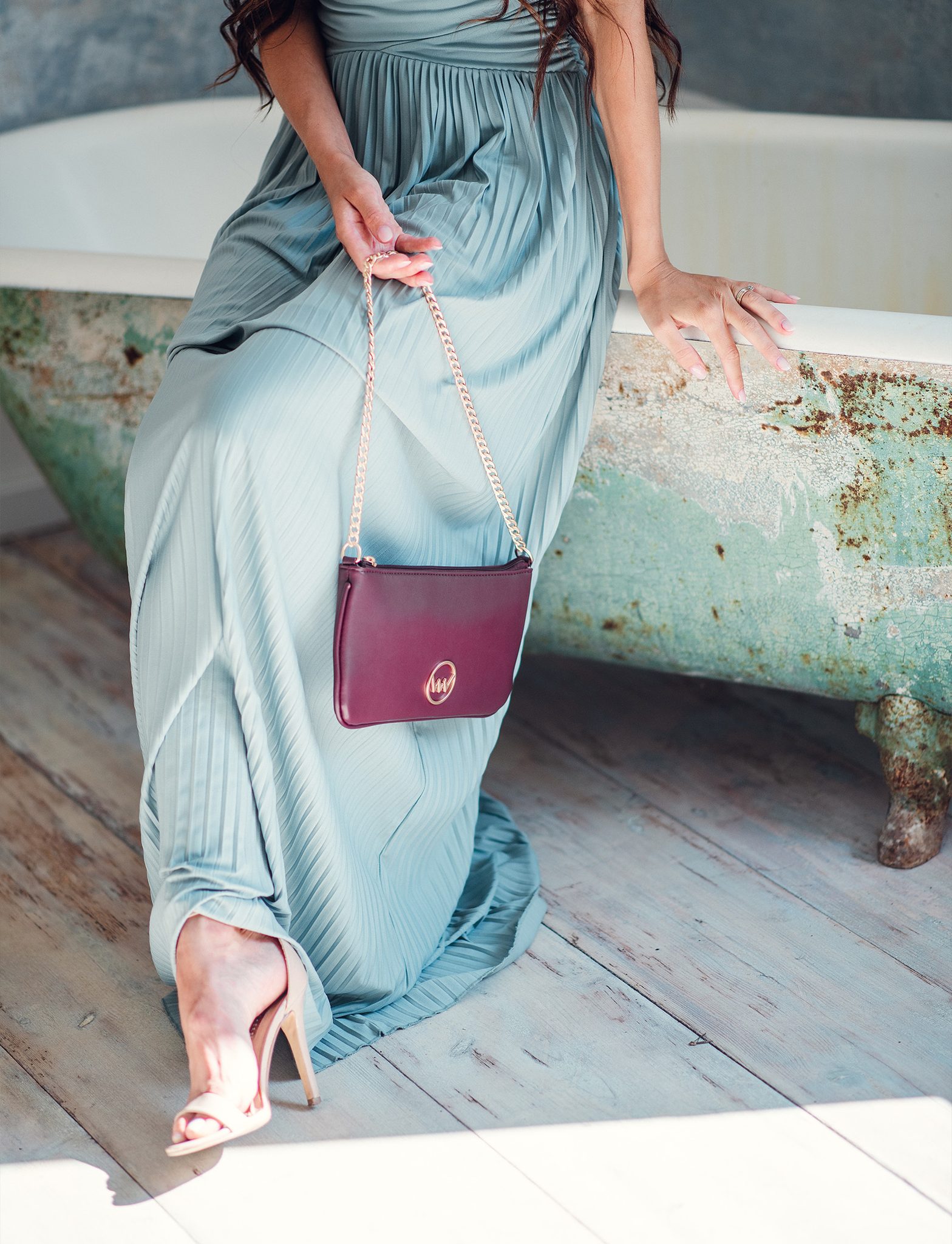 VUCH Hazell Wine handbag
