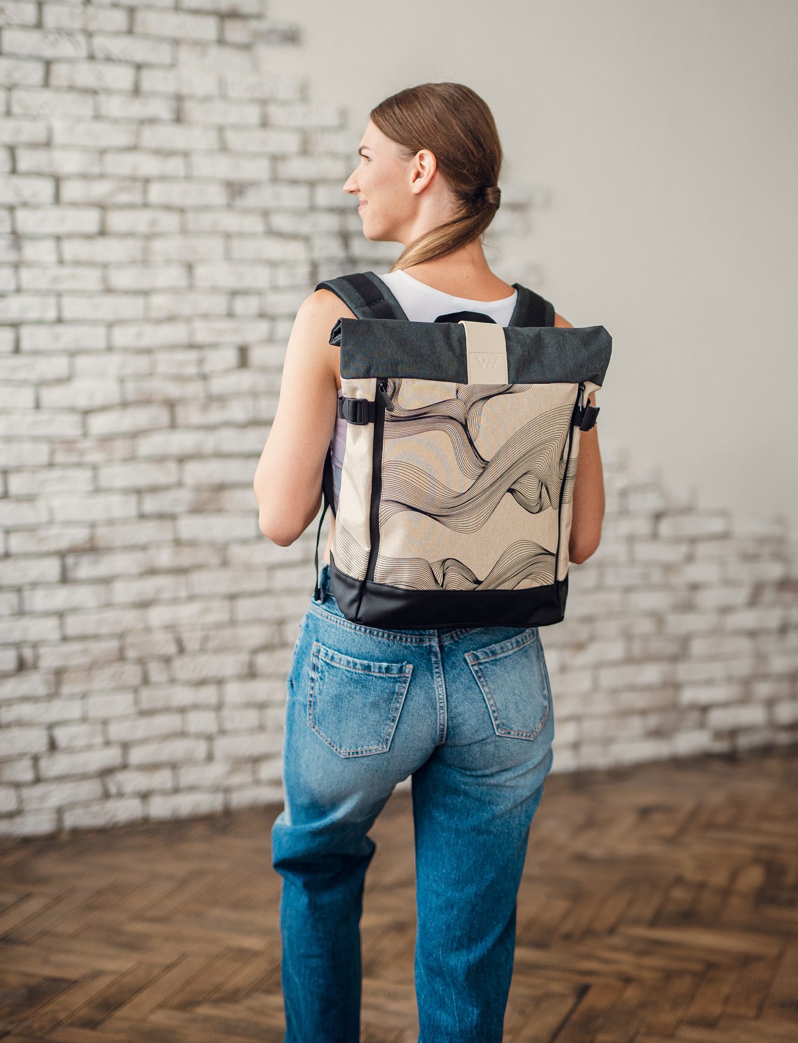 VUCH Nescio Chaos Creme city backpack