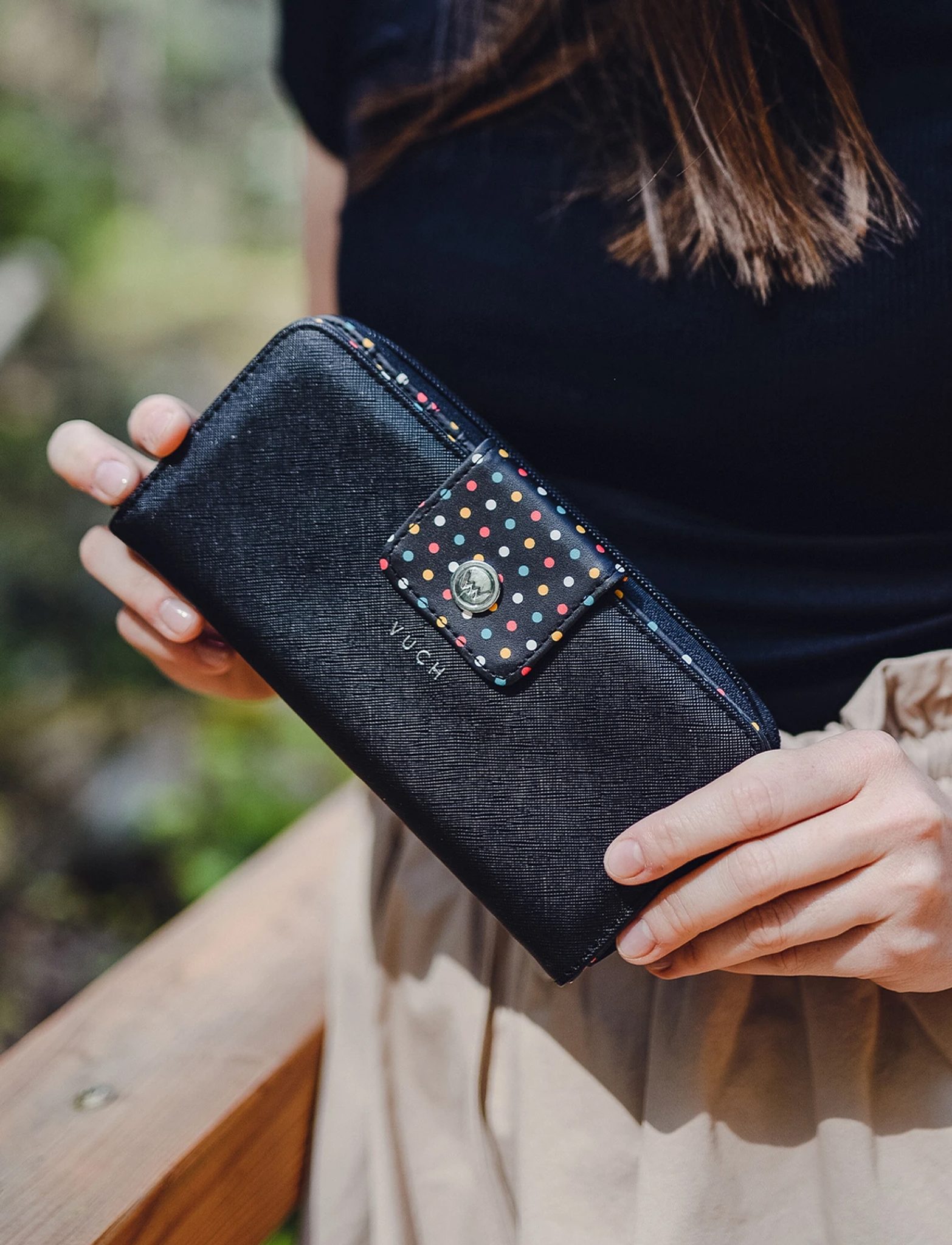 Portofel dama VUCH Black Dots Collection