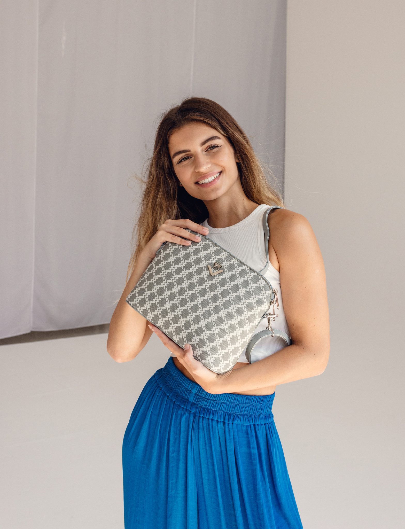 VUCH Cara MN Grey handbag