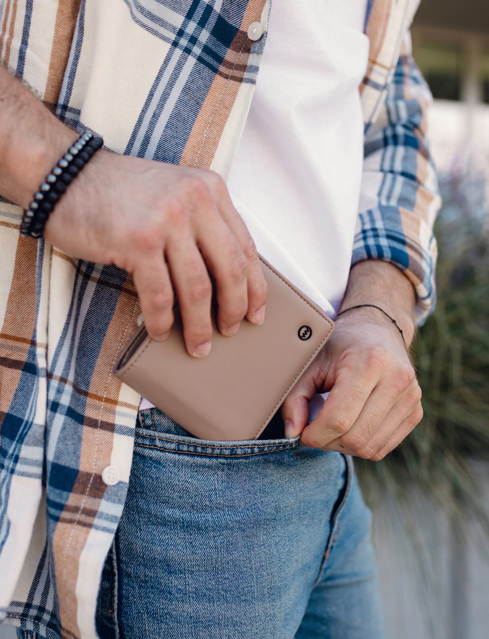 VUCH Crew Dusty Beige Wallet