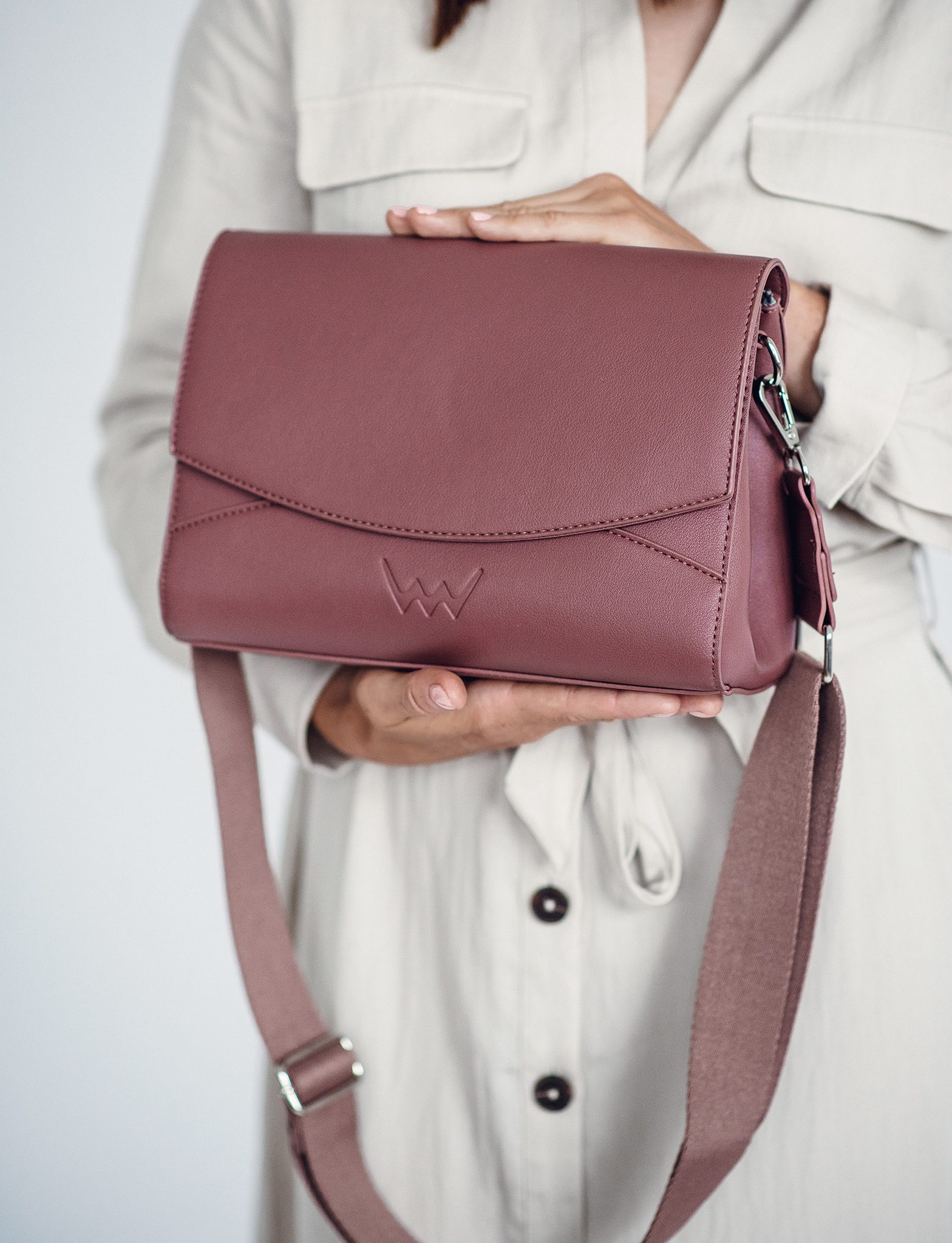 VUCH Danita Wine handbag