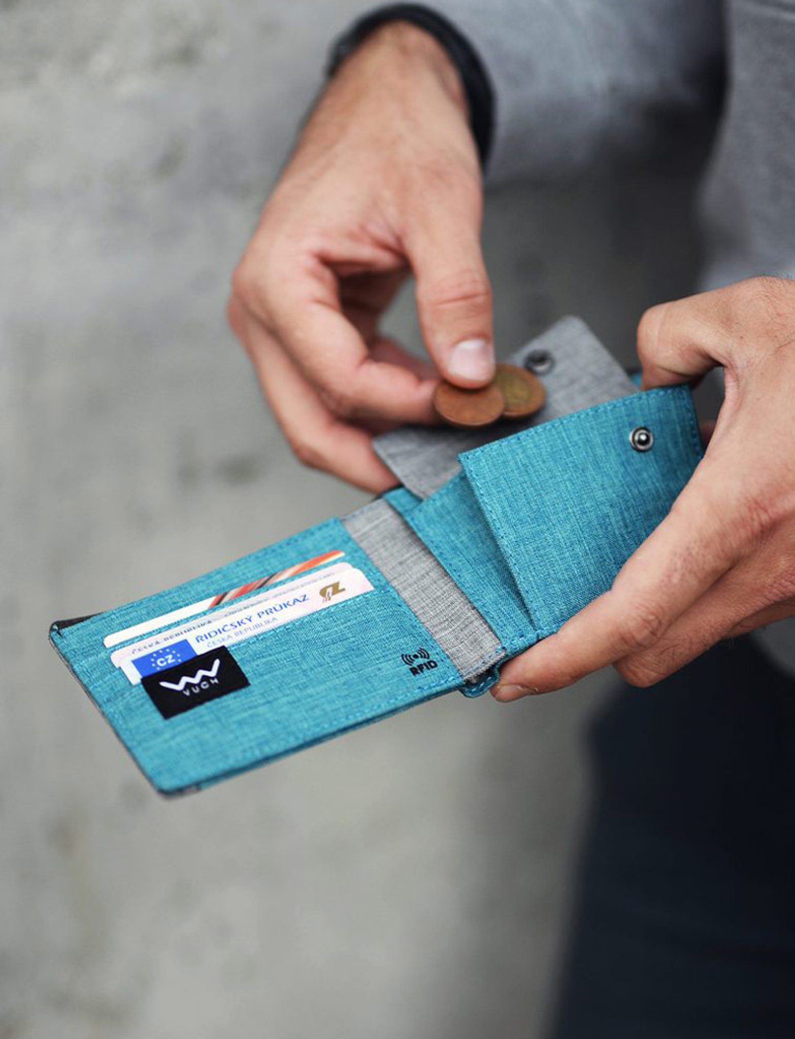 Portofel albastru bărbătesc Cruell