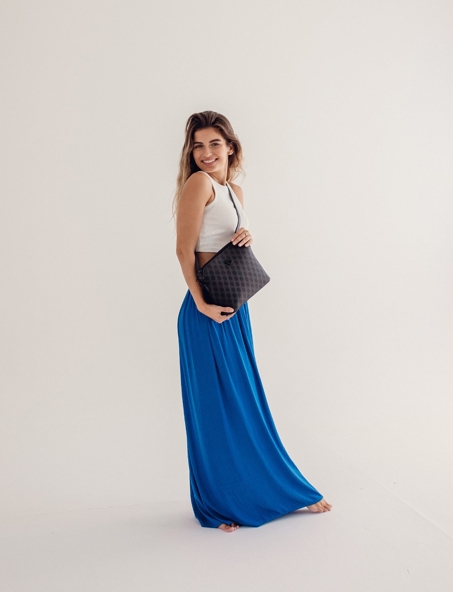VUCH Cara MN Black Handbag