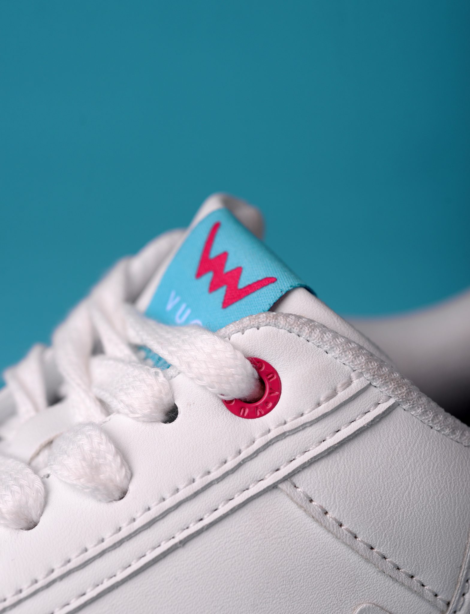 Teniși Aisa Basic albi