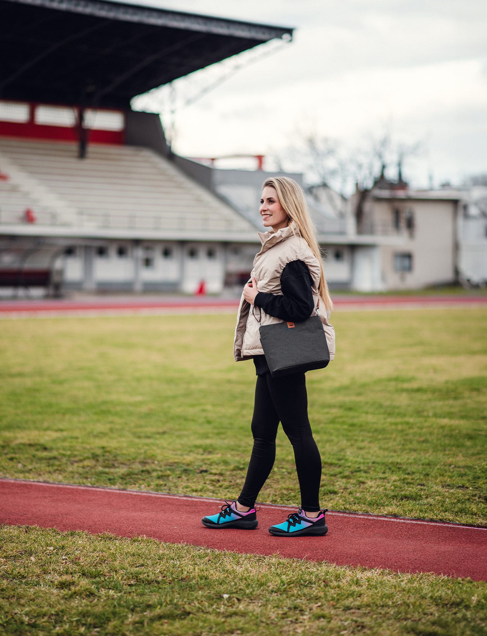 Genti pentru femei Vuch - negru