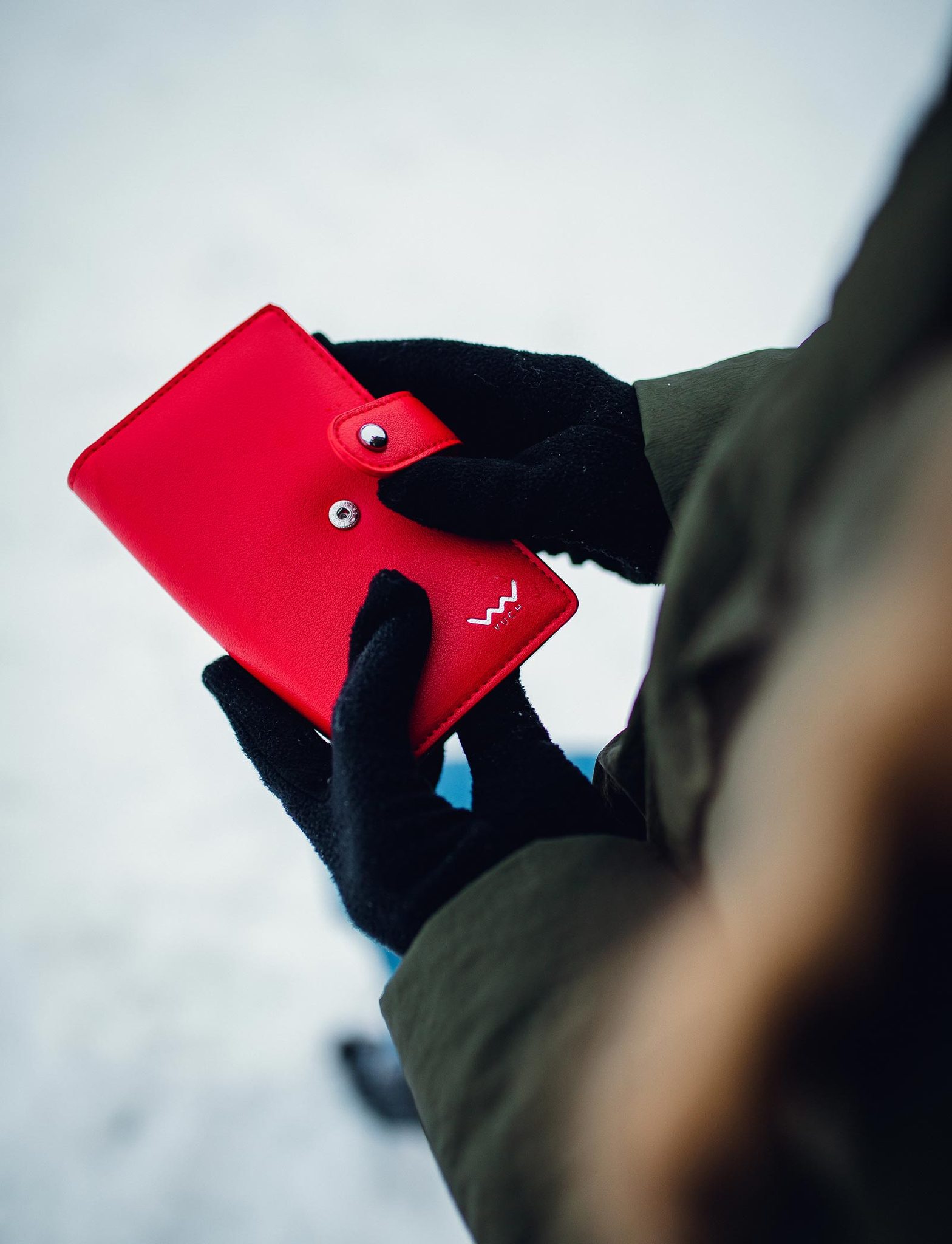 Maeva Middle Red
