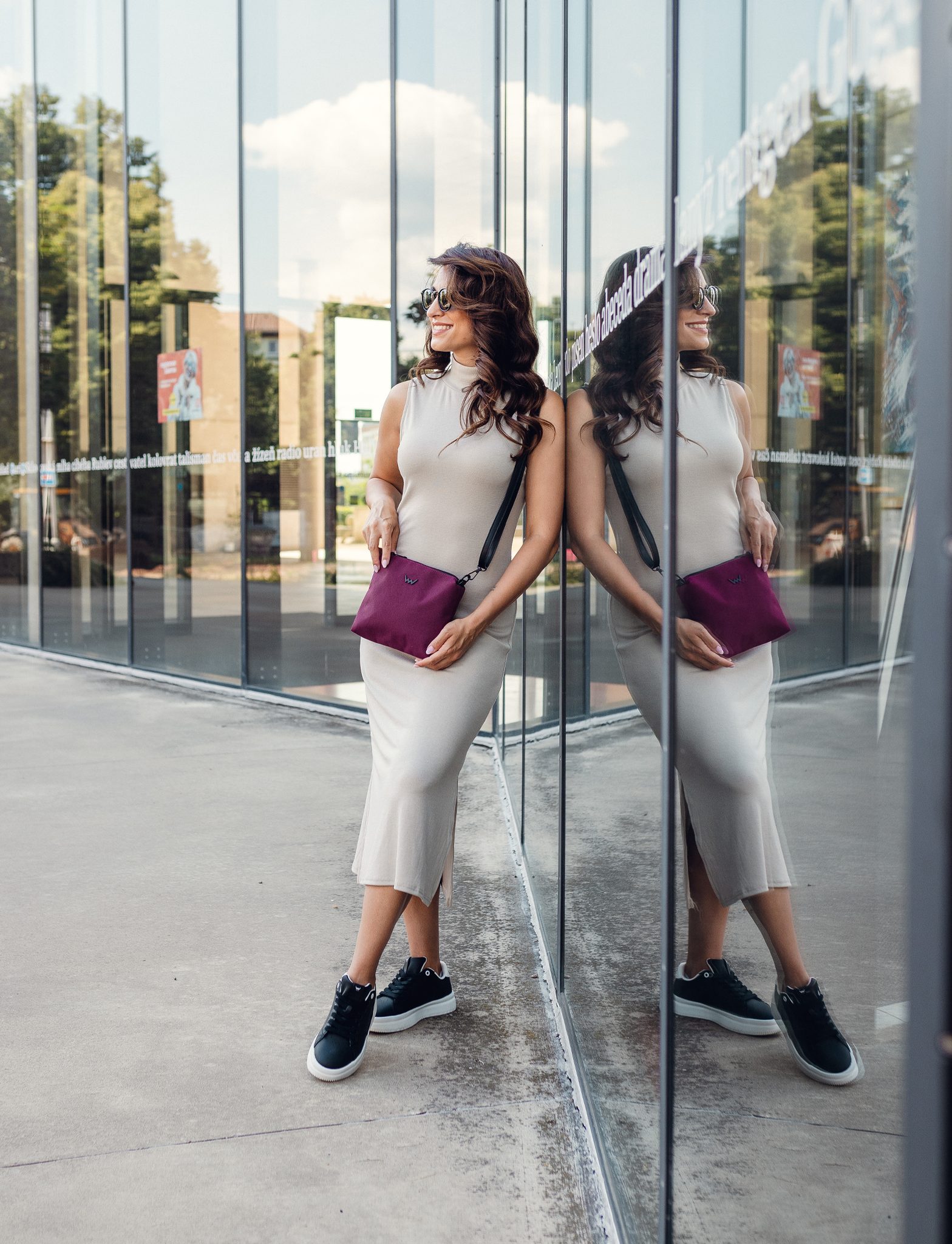 VUCH Nuria Wine handbag