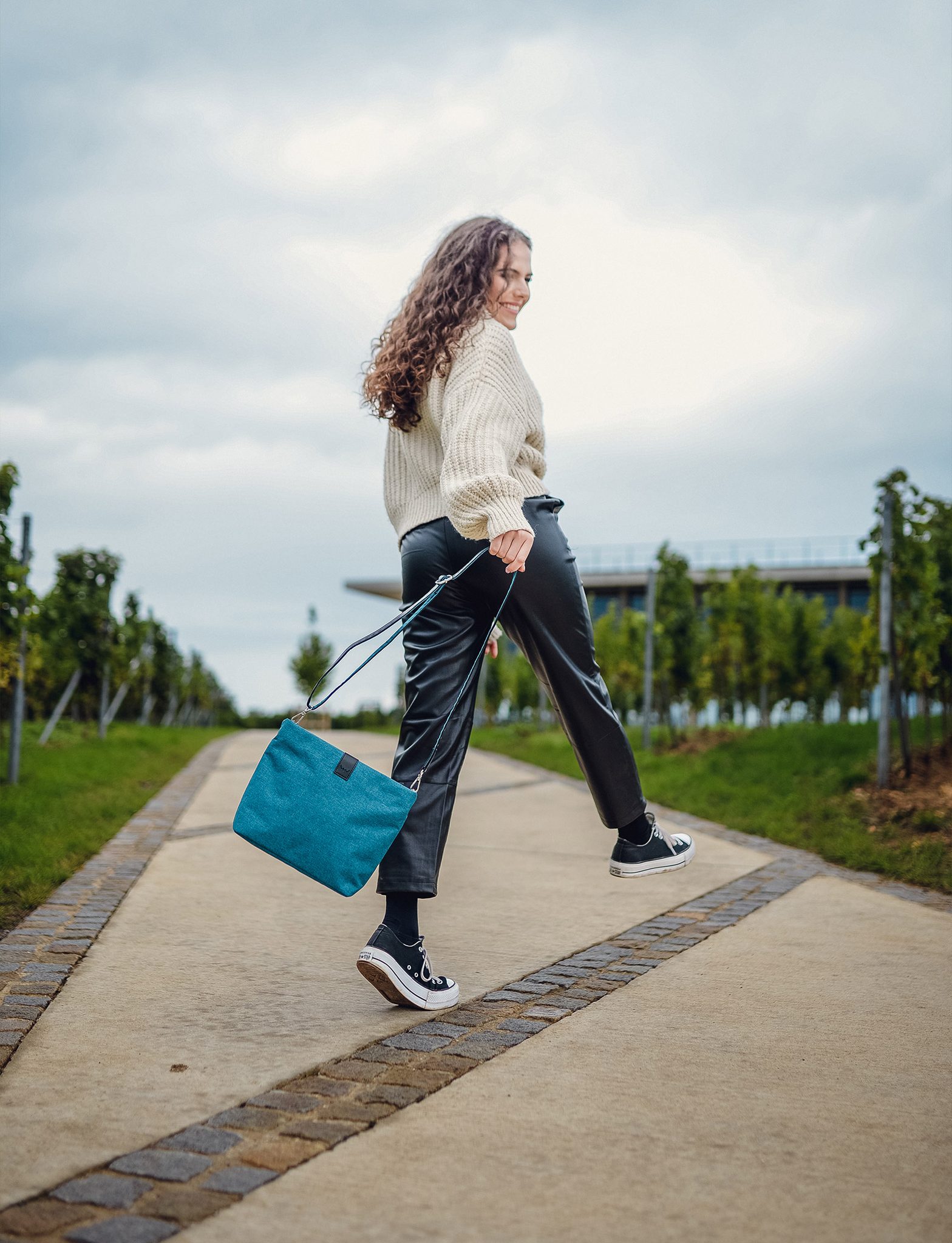 Genti pentru femei Vuch - albastru