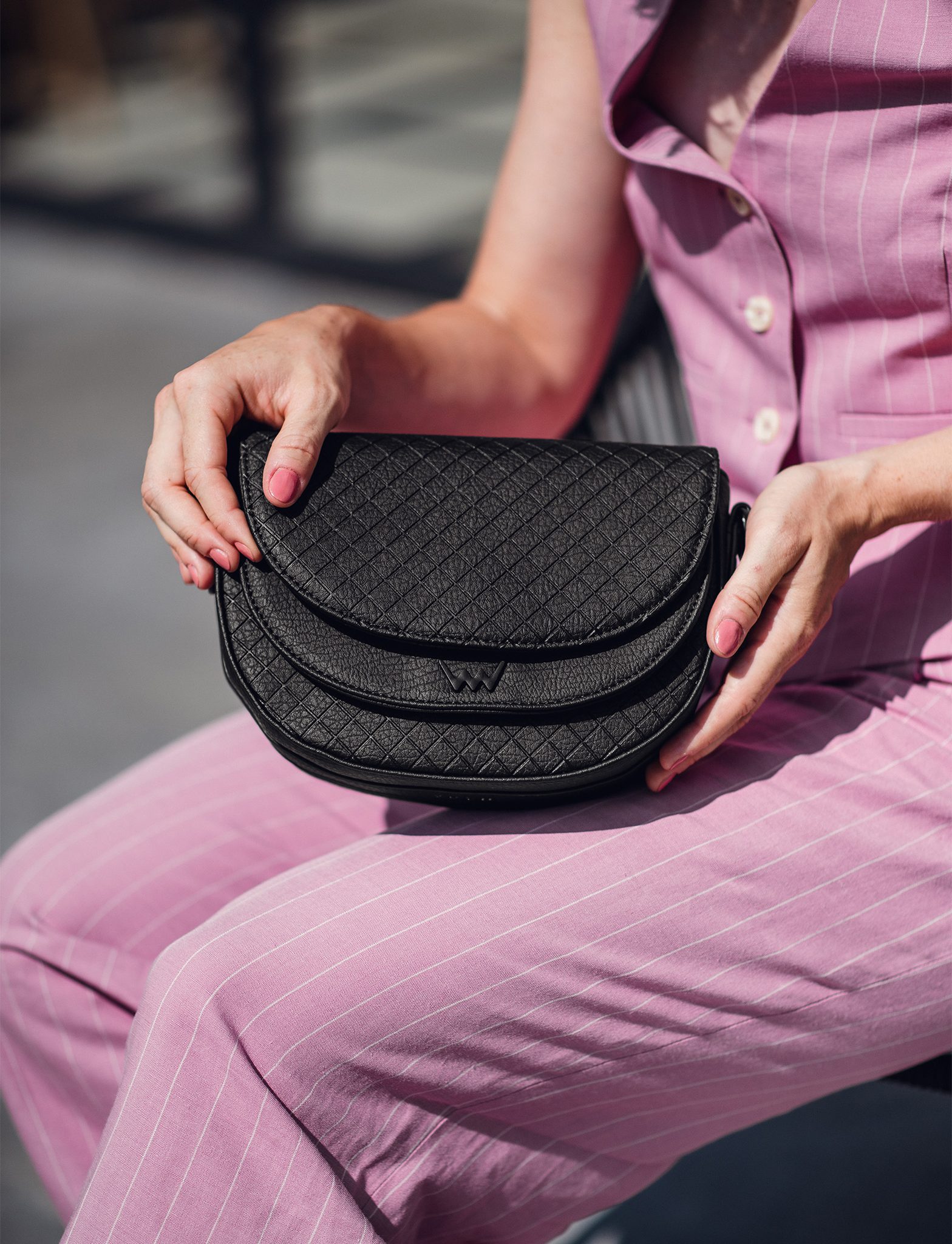 VUCH Elluin Black Handbag