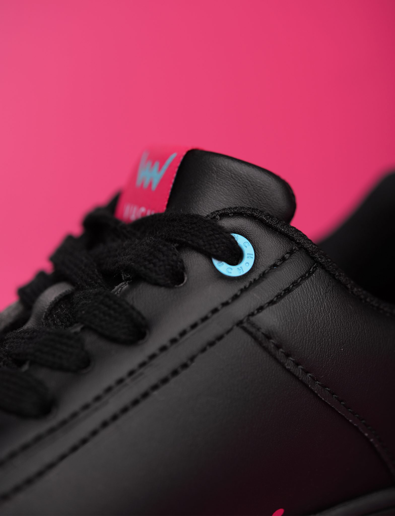 Teniși pentru femei Basic Mara