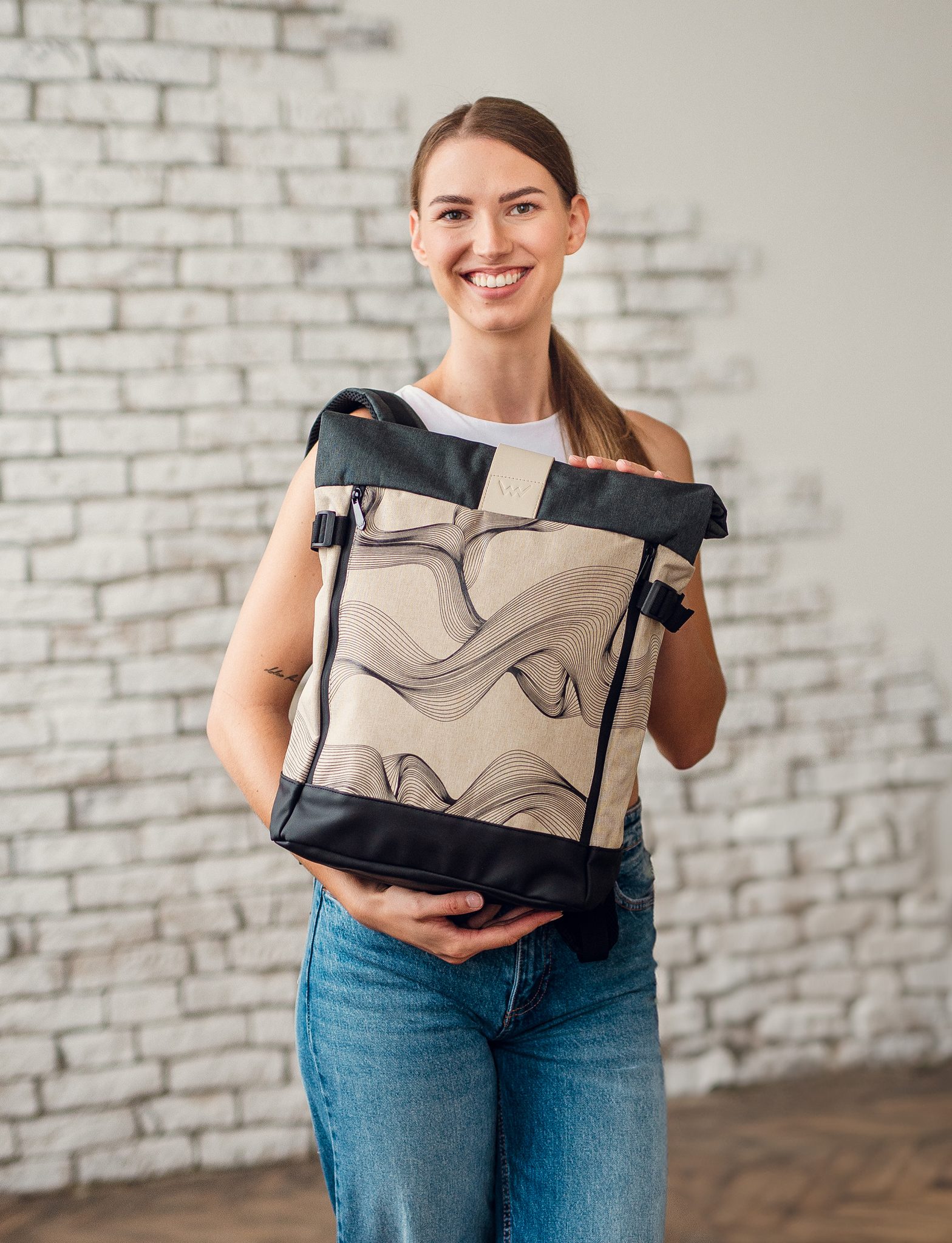 VUCH Nescio Chaos Creme city backpack