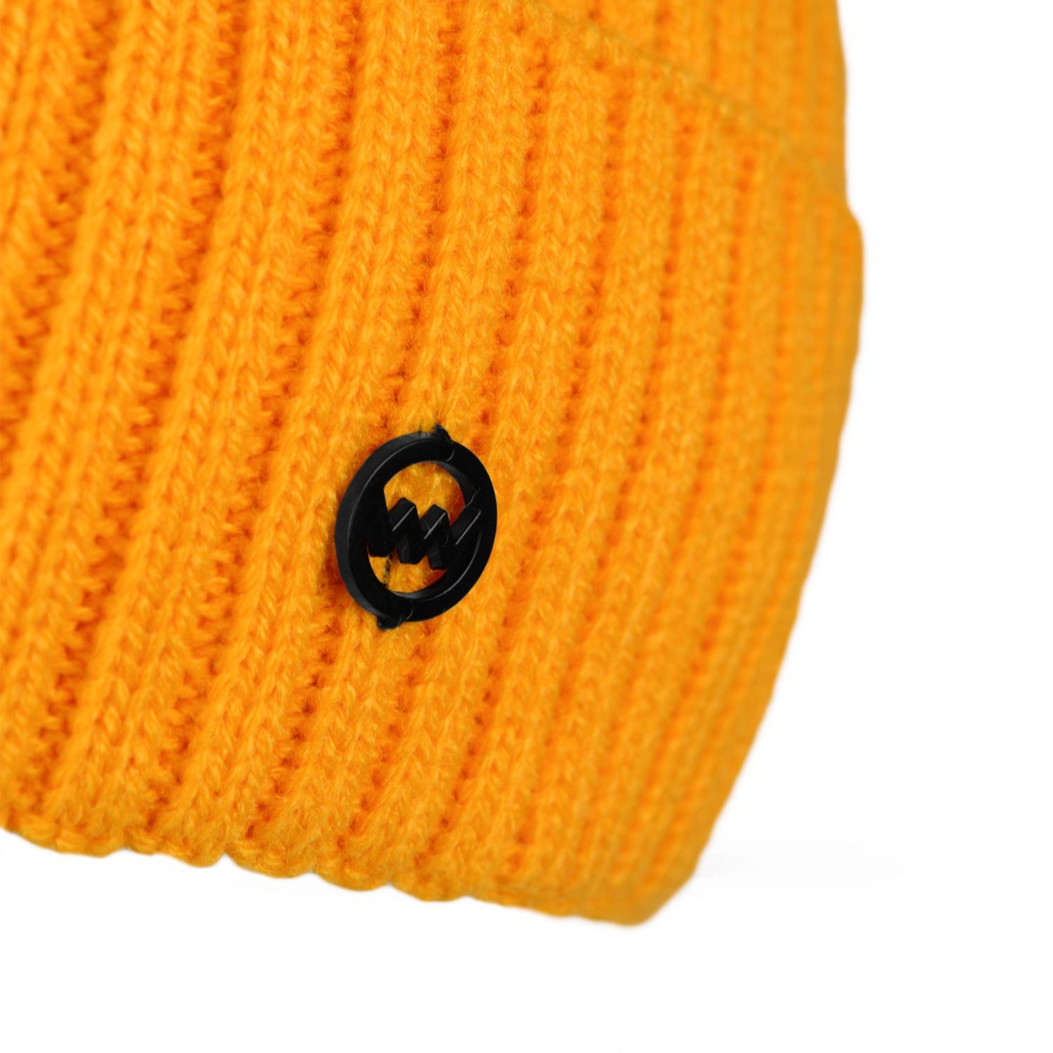 Căciulă galbenă tricotată Vuch