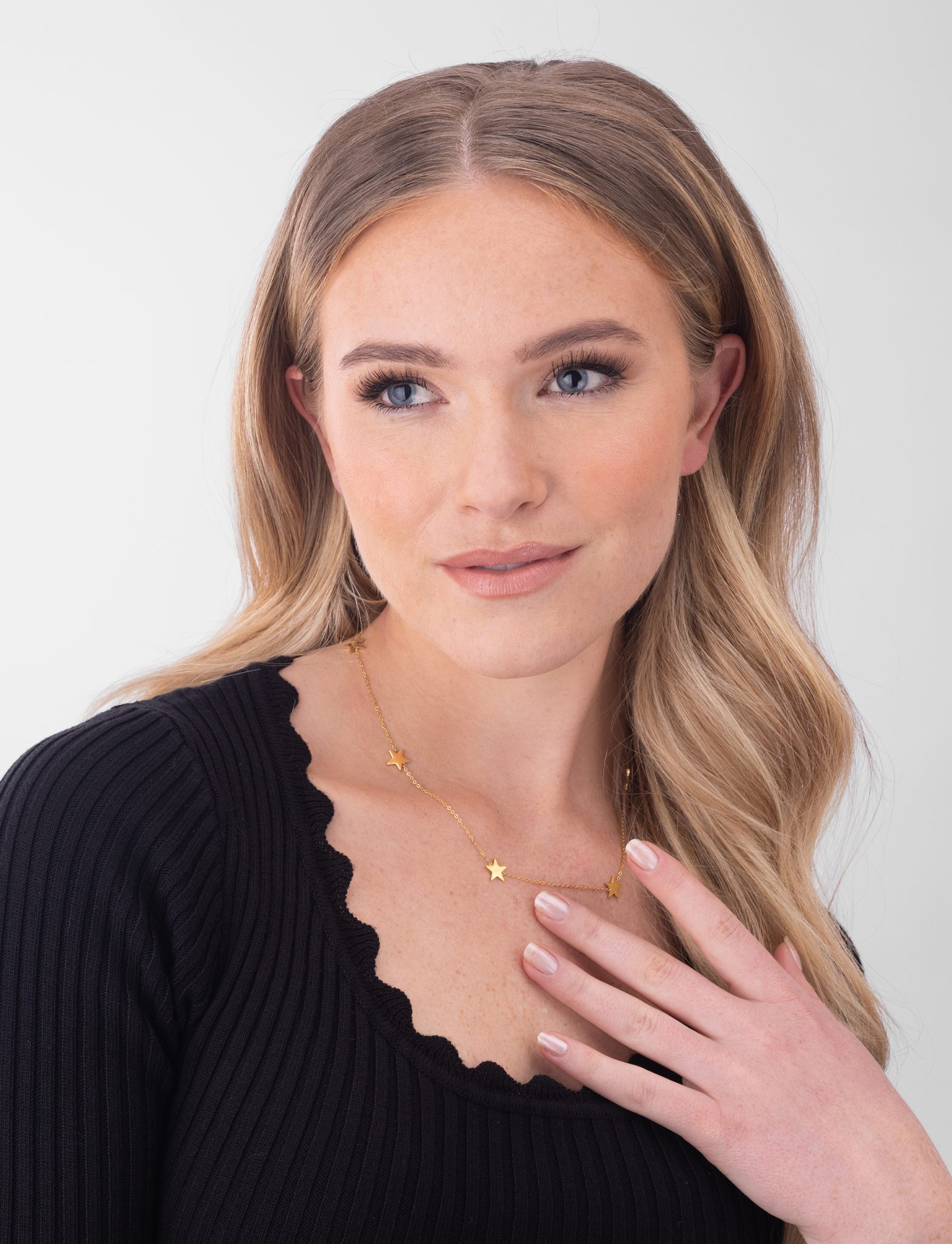 Cunia Gold Necklace