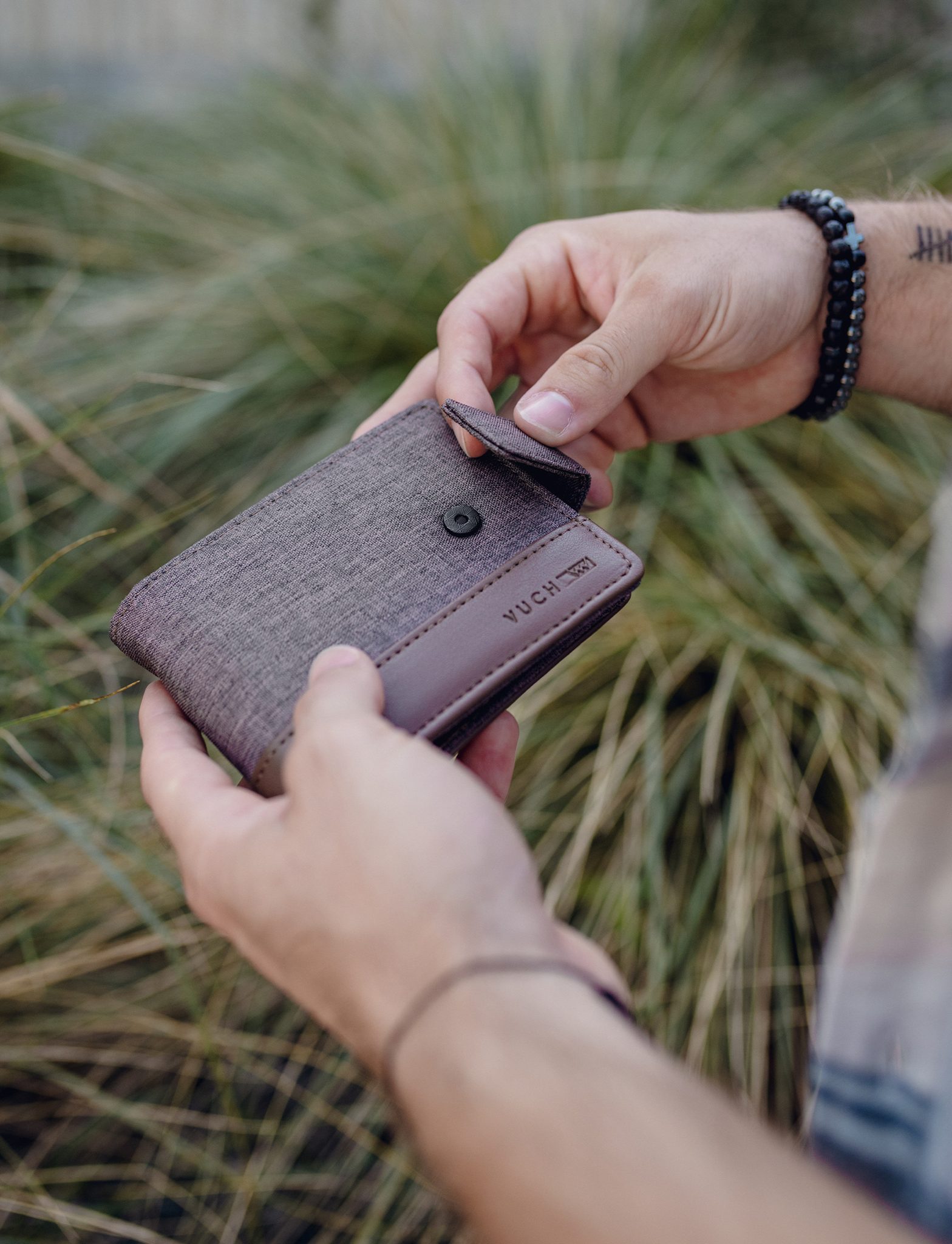 VUCH Allee Brown Wallet