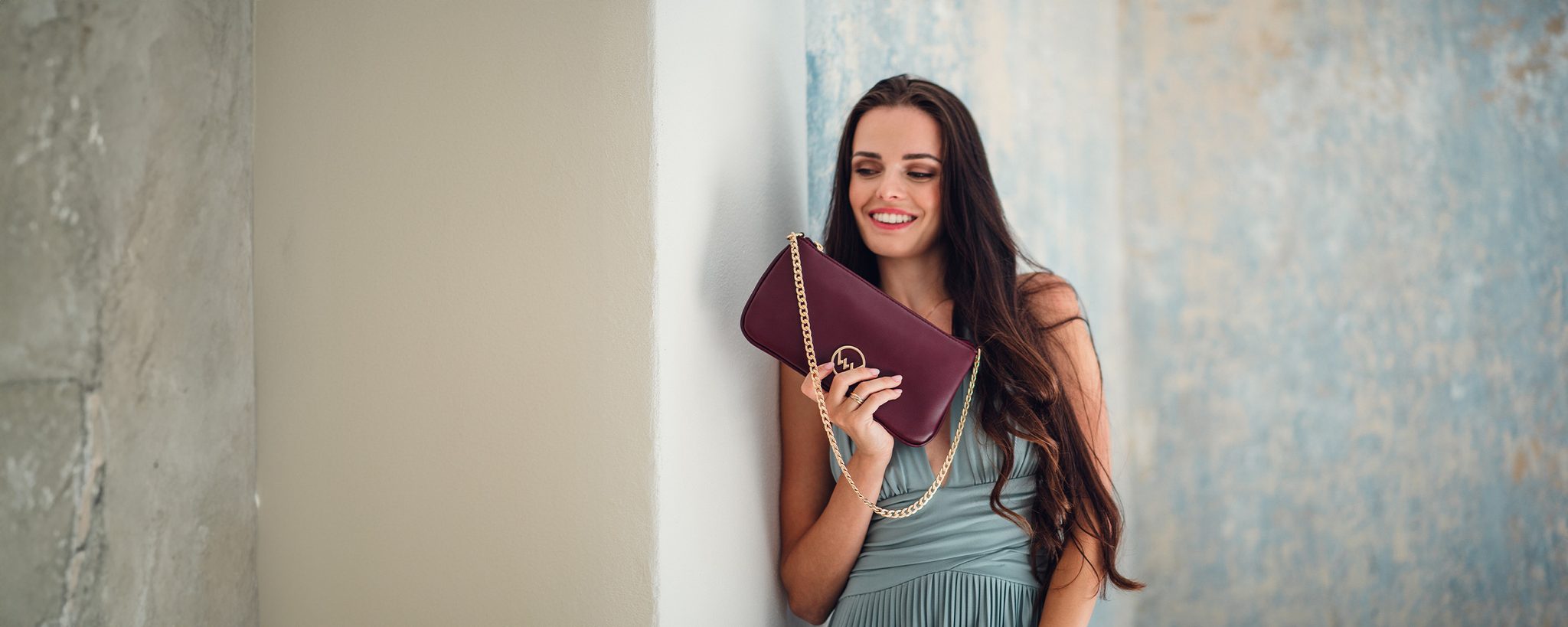 VUCH Hazell Wine handbag