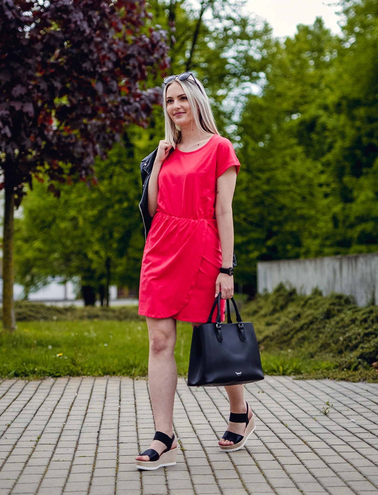 Geaca dama, VUCH Cynthia