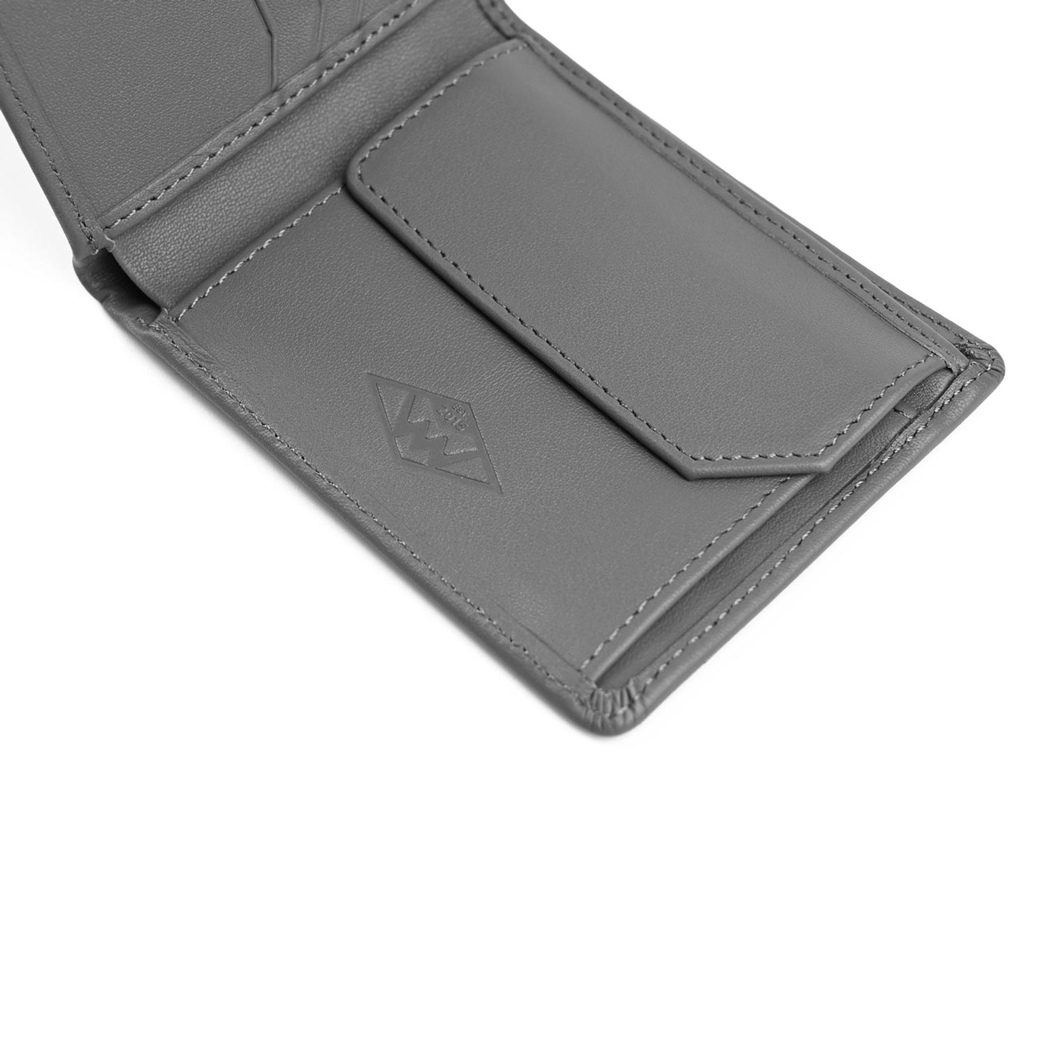 Portofele pentru femei Vuch - gri deschis
