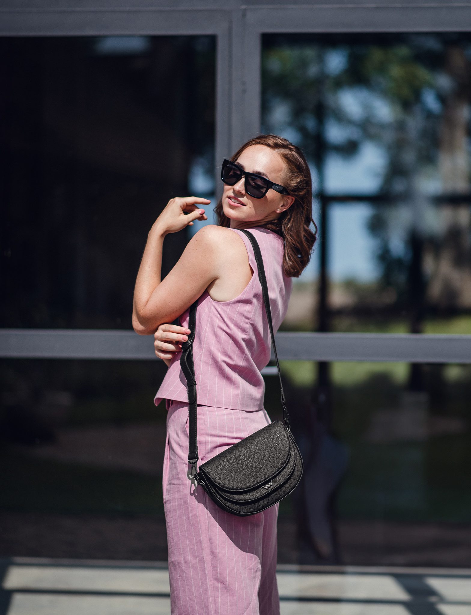 VUCH Elluin Black Handbag