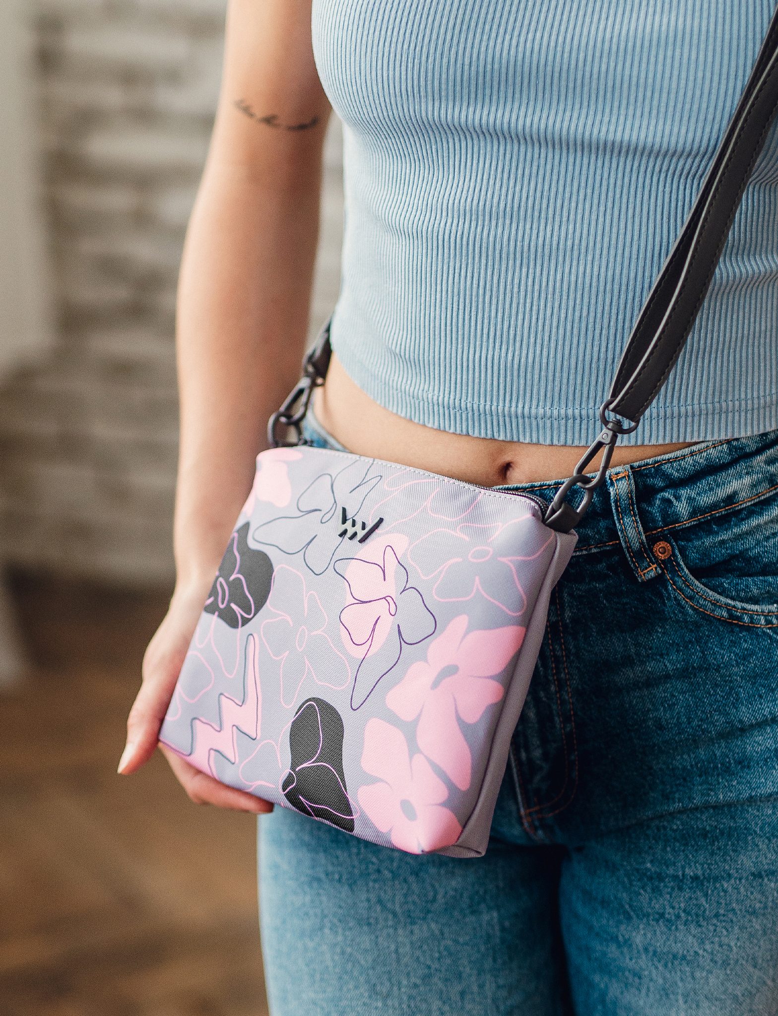 VUCH Nuria Flowers Line Grey Handbag