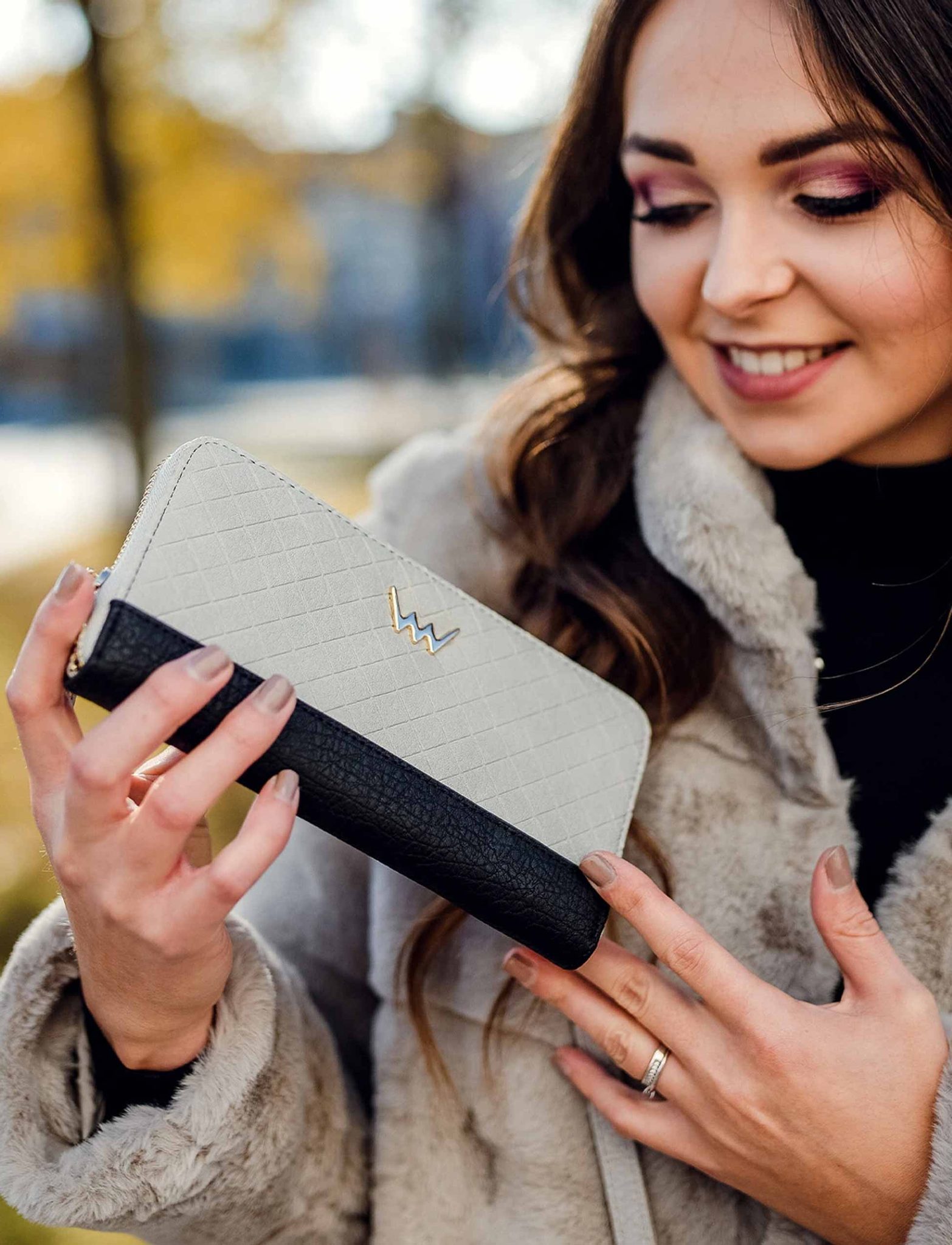 Portofel de damă VUCH