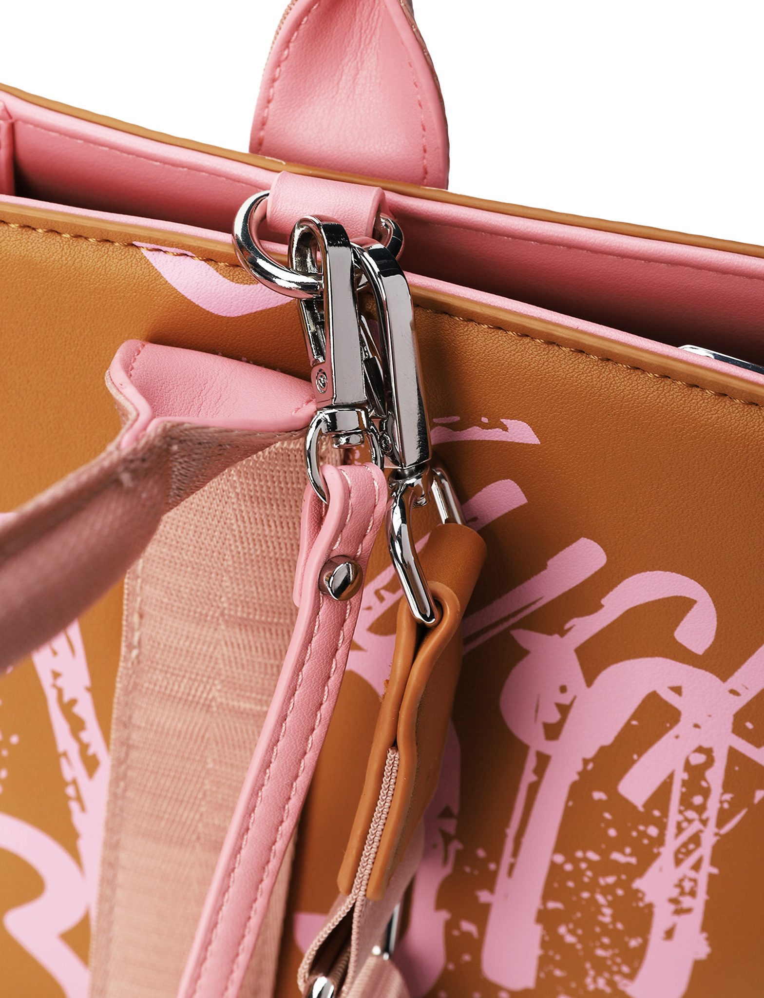 VUCH Wennie Grafitti Brown Handbag