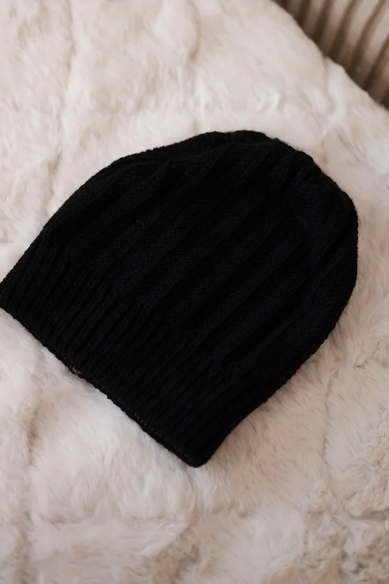 marka niezdefiniowana Cap with fleece Anna K238 black