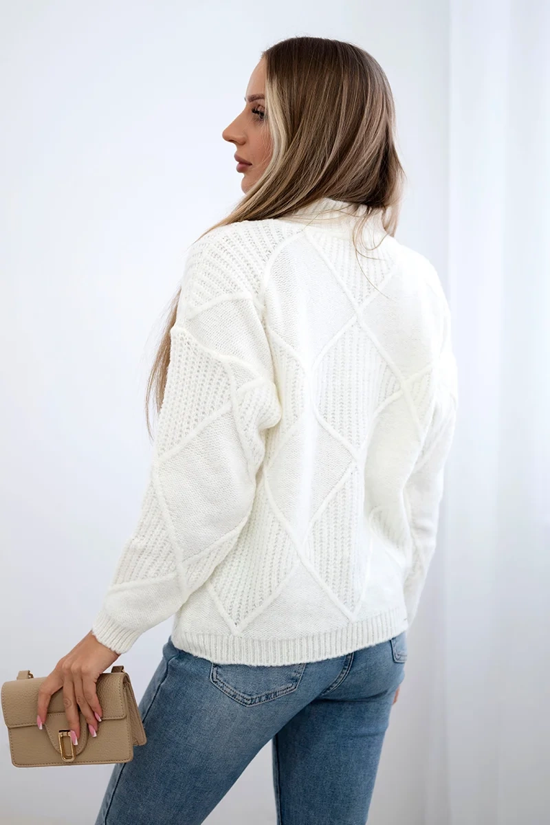 Sweater pulled over the head in diamond ecru