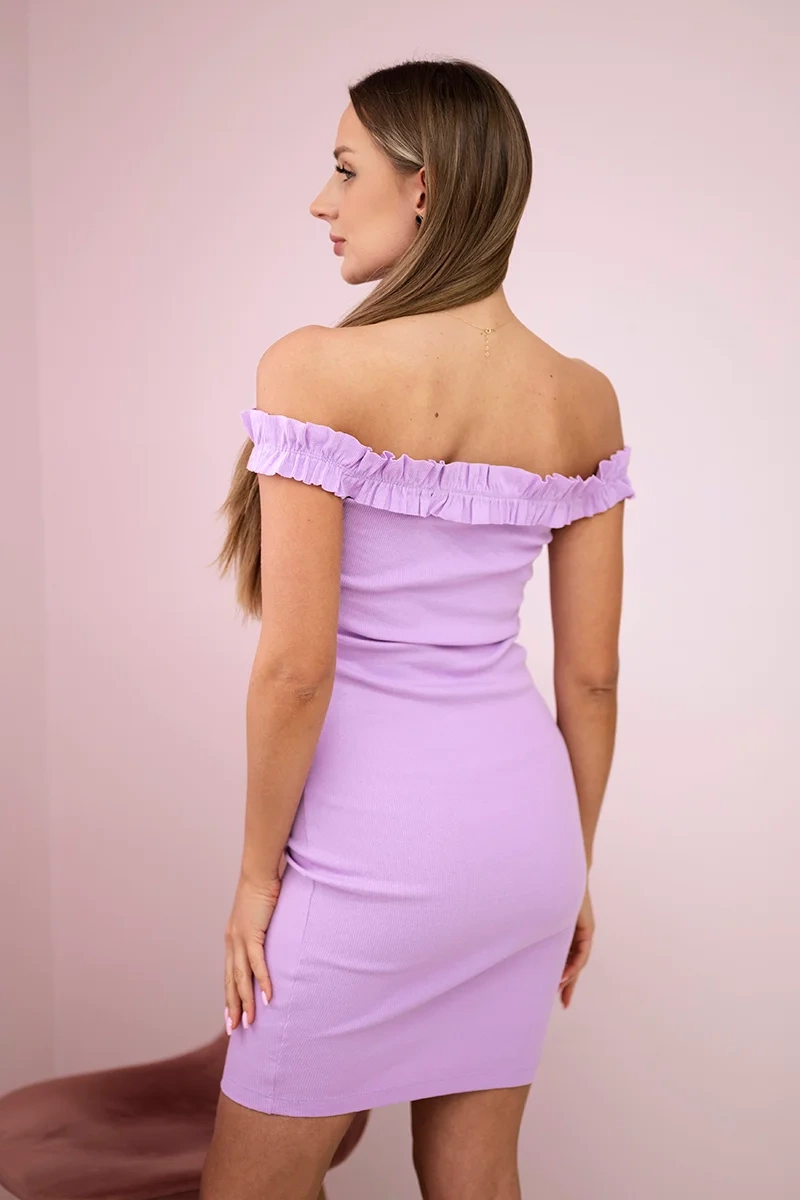 Shoulder dress with frills purple