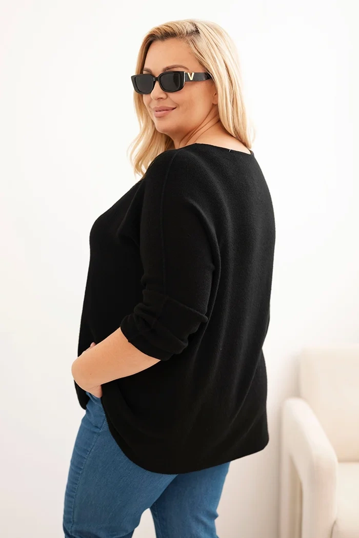 Kesi Włoski Plus size women's sweater with a boat neckline black