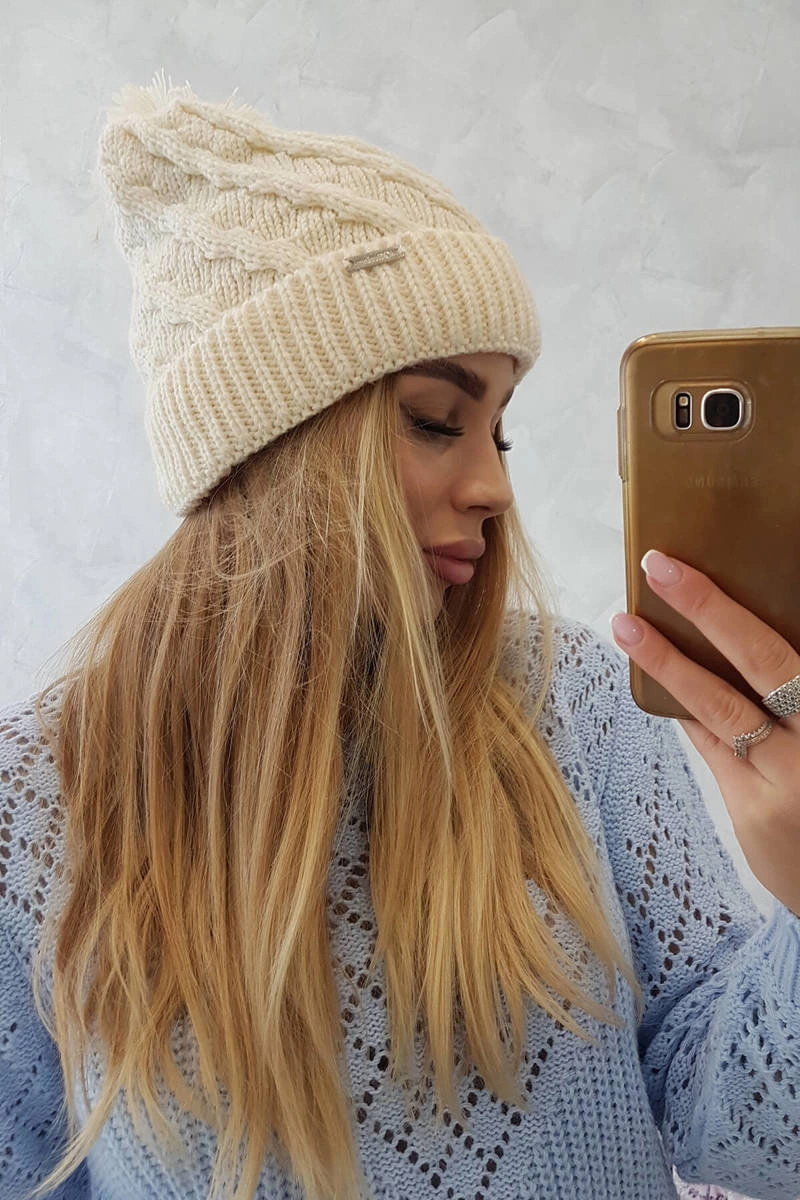 marka niezdefiniowana Cap with fleece Wanda K281 ecru