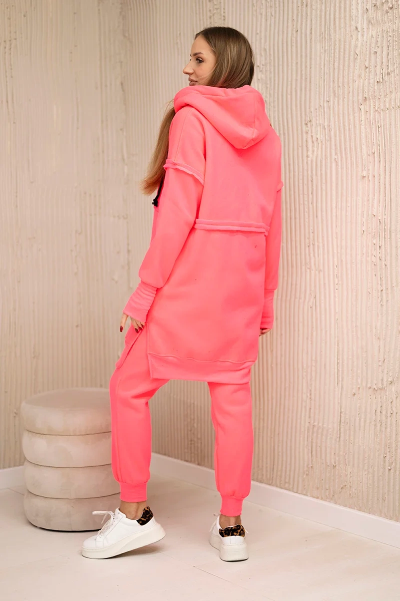 Insulated set with a long pink neon sweatshirt