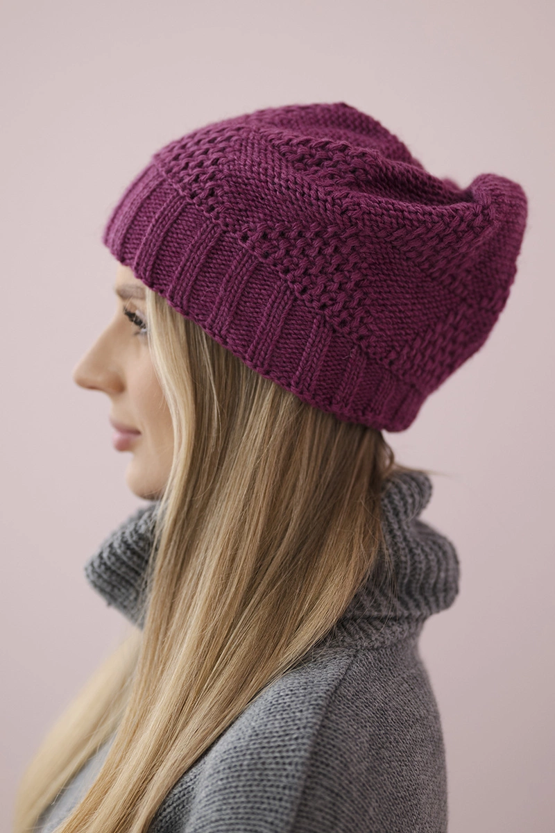 Women&#039;s cap Danuta K331 dark purple