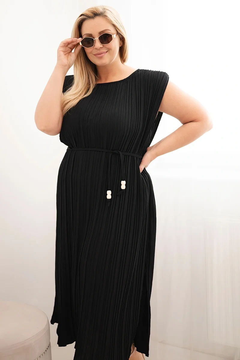 Kesi tílkované midi šaty plus size