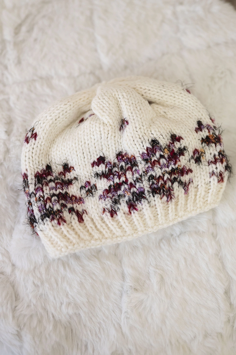 marka niezdefiniowana Women&#039;s cap Florencja K350 ecru+burgundy