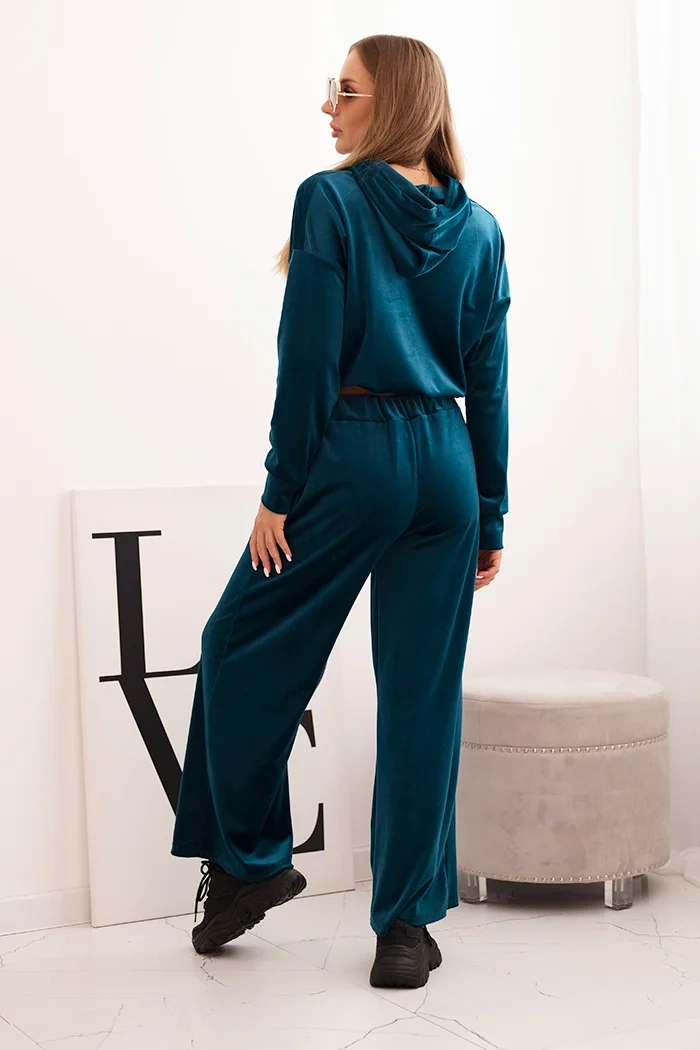 Kesi Włoski Women&#039;s velour tracksuit with wide legs and a hooded sweatshirt teal