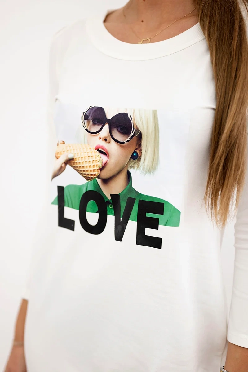 Ecru dress with love print