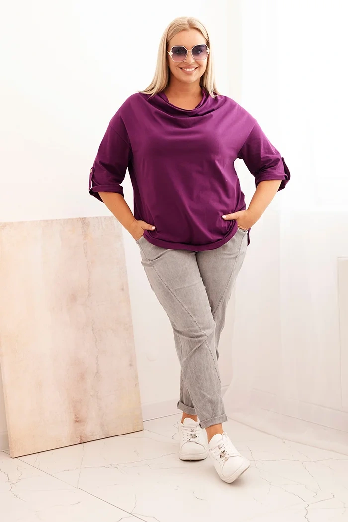 Kesi Włoski Dámska blúzka Plus Size s bavlnou vo voľnom strihu s vodným výstrihom tmavo fialová