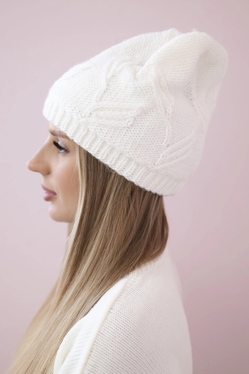marka niezdefiniowana Women&#039;s cap Majka K376 white