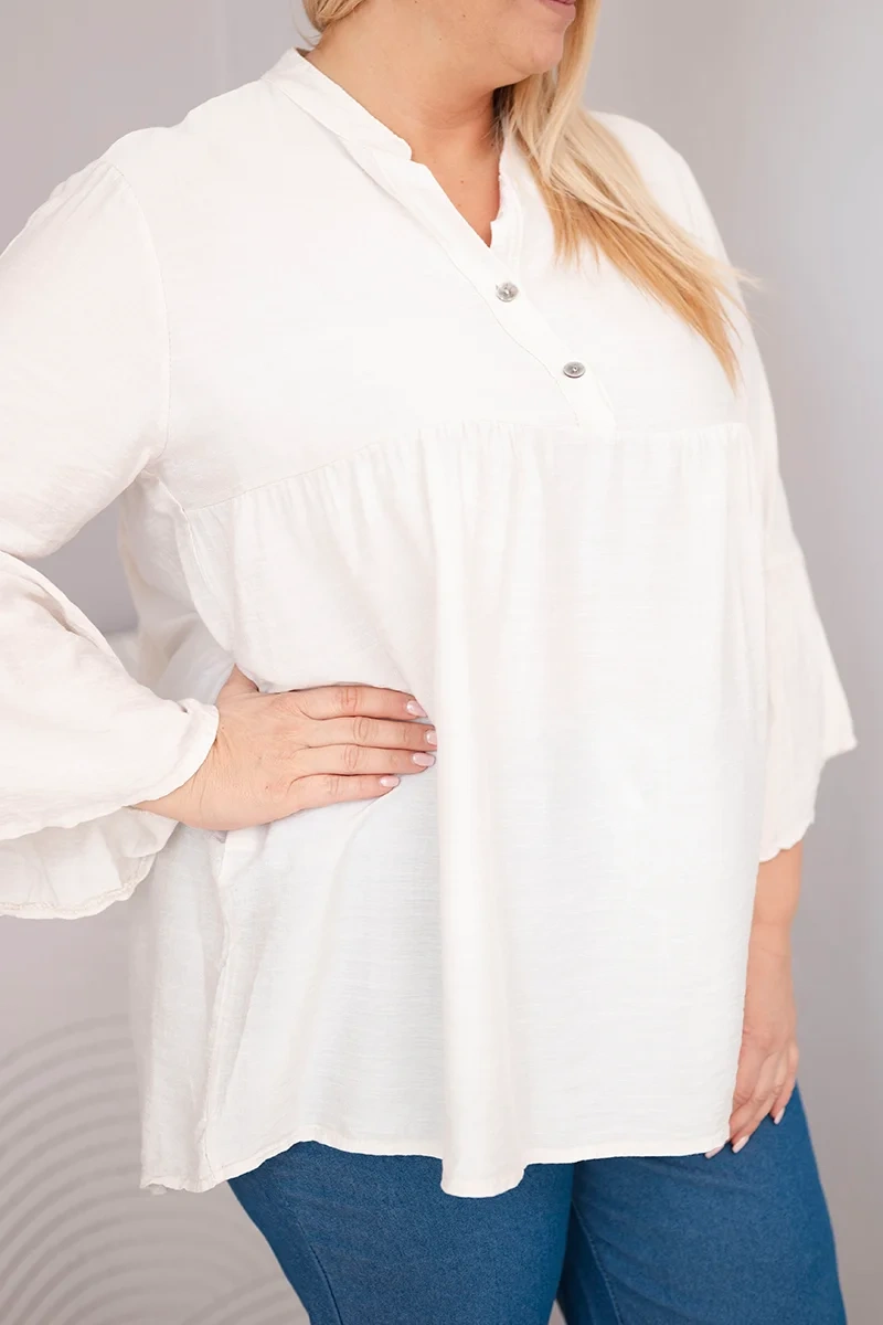 Plus Size dámska blúzka Kesi s volánovými rukávmi