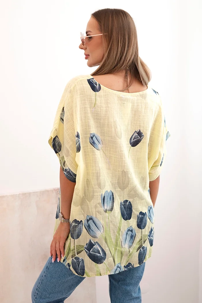 Kesi Włoski Women&#039;s cotton shirt with a floral pattern yellow