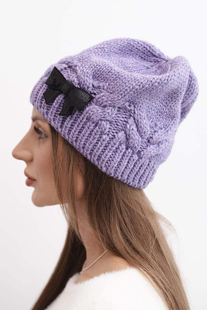 Дамска зимна шапка с декоративна панделка K438