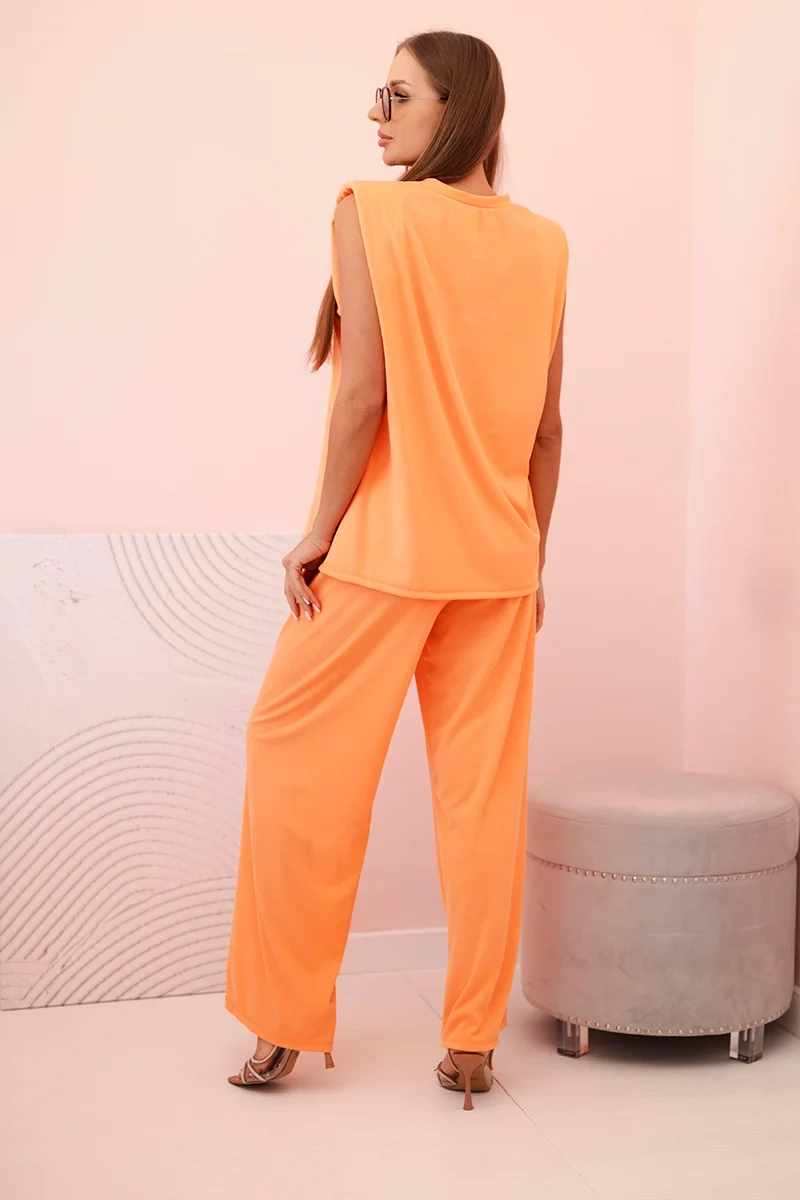 Kesi Włoski Women&#039;s set made of viscose with no sleeves and straight trousers orange